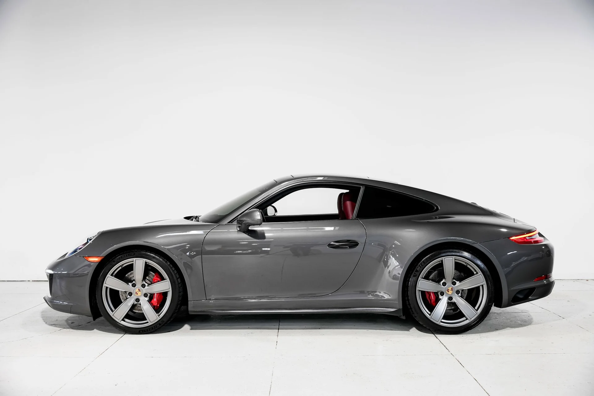 mph007_3395656837_0cc04060c81dcabe1836a344c6b0446fx_20d193167d