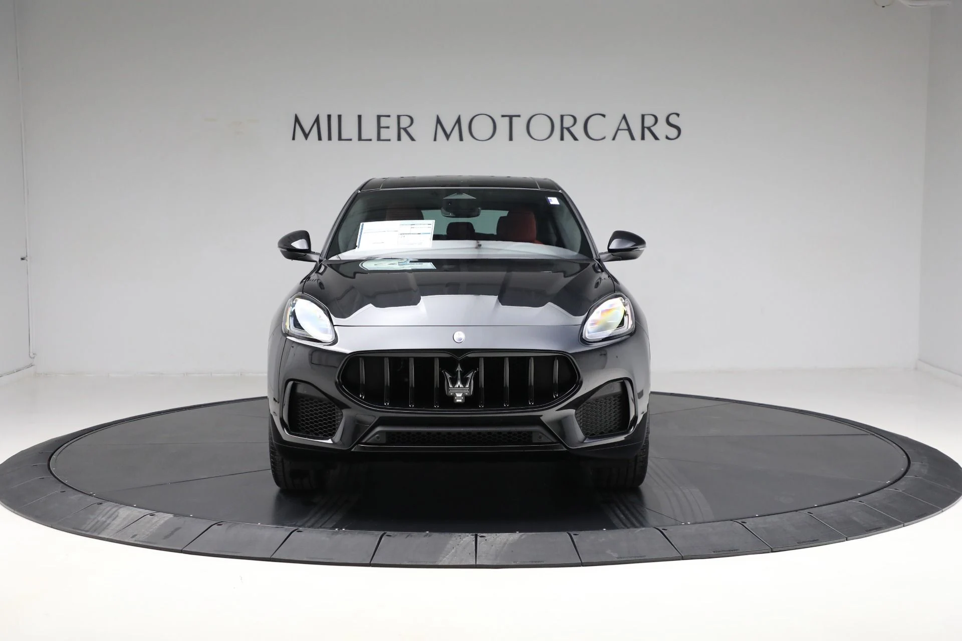 mph007_3400709413_New_2025_Maserati_Grecale_Modena_2c01ca7115
