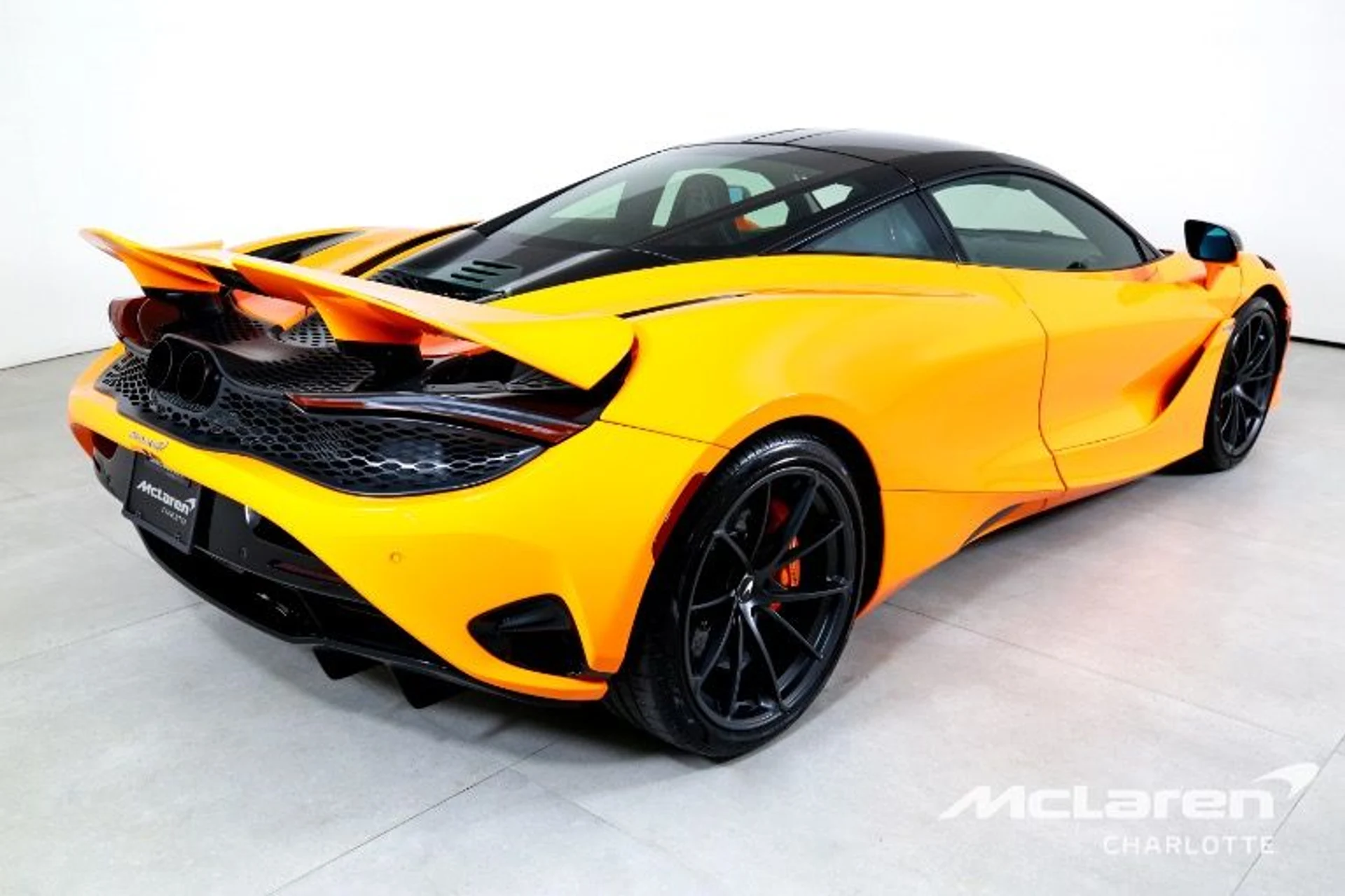 mph007_3403770853_Used_2024_Mc_Laren_750_S_ed10f5c568