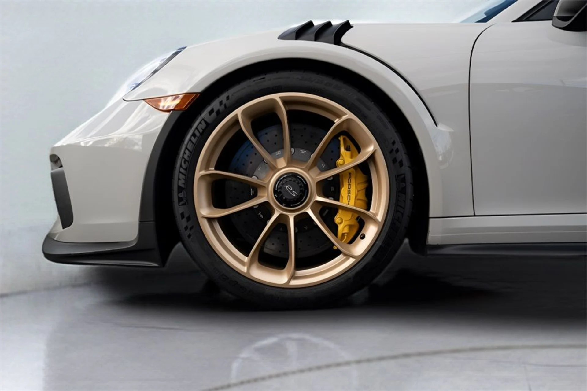 mph007_3405567223_image_9_83856b467b