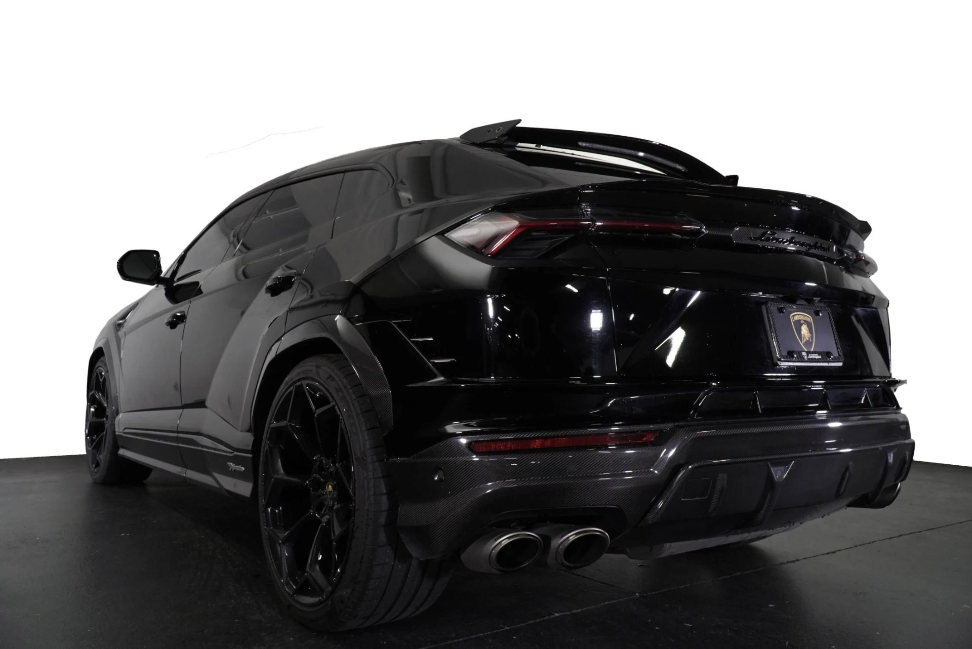 mph007_3405868028_Used_2023_Lamborghini_Urus_Performante_1765384929_a8780317e4