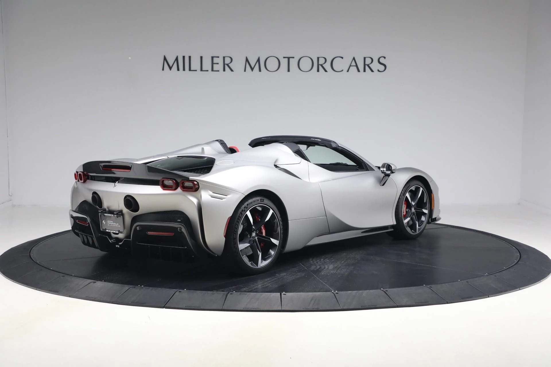 mph007_3423593244_Used_2023_Ferrari_SF_90_Spider_1774121460_b4a40c37b7