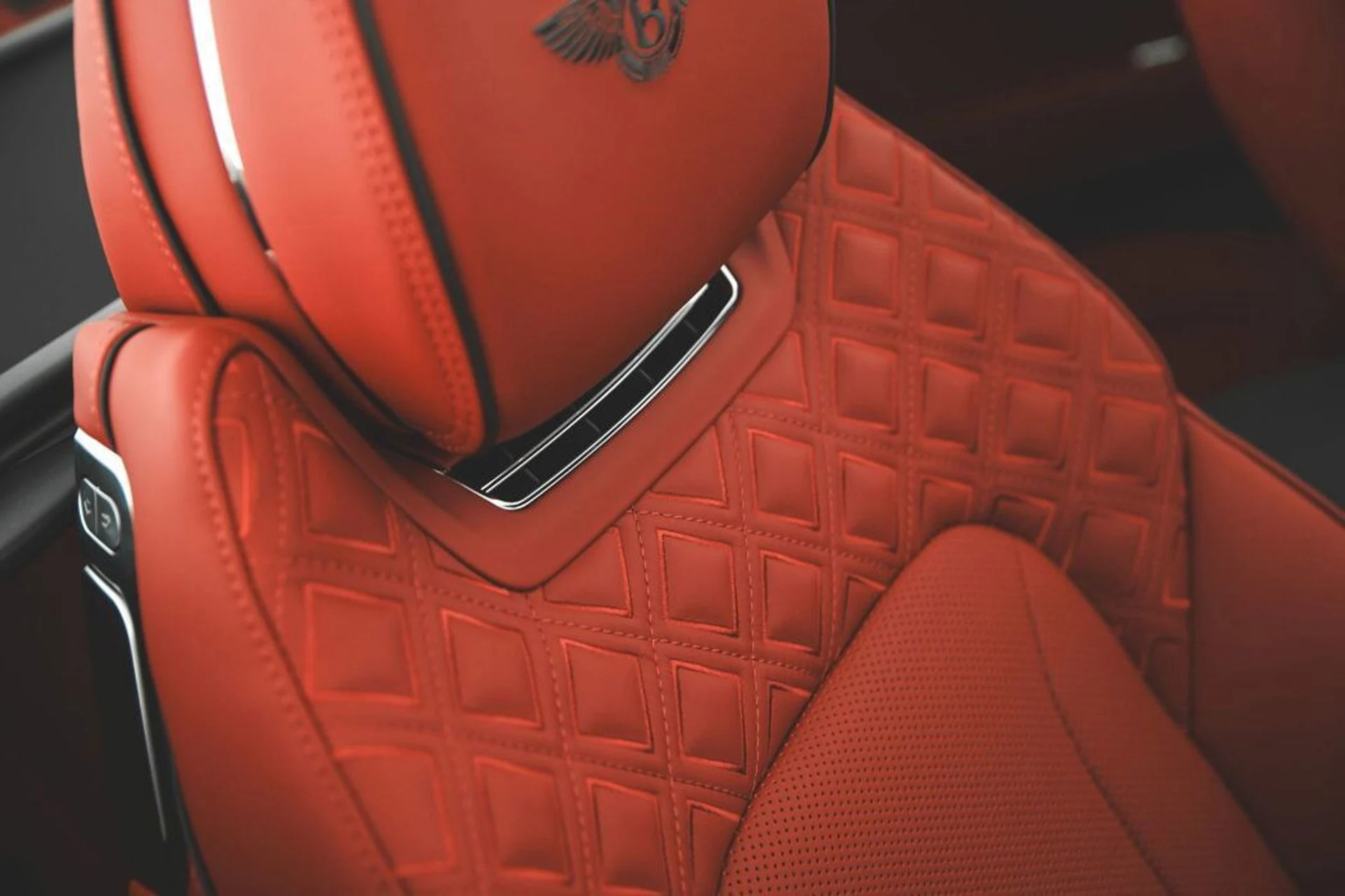 mph007_3429840611_a6f50d8a2e42526cec9d725e4e15584bx_f51af80e65