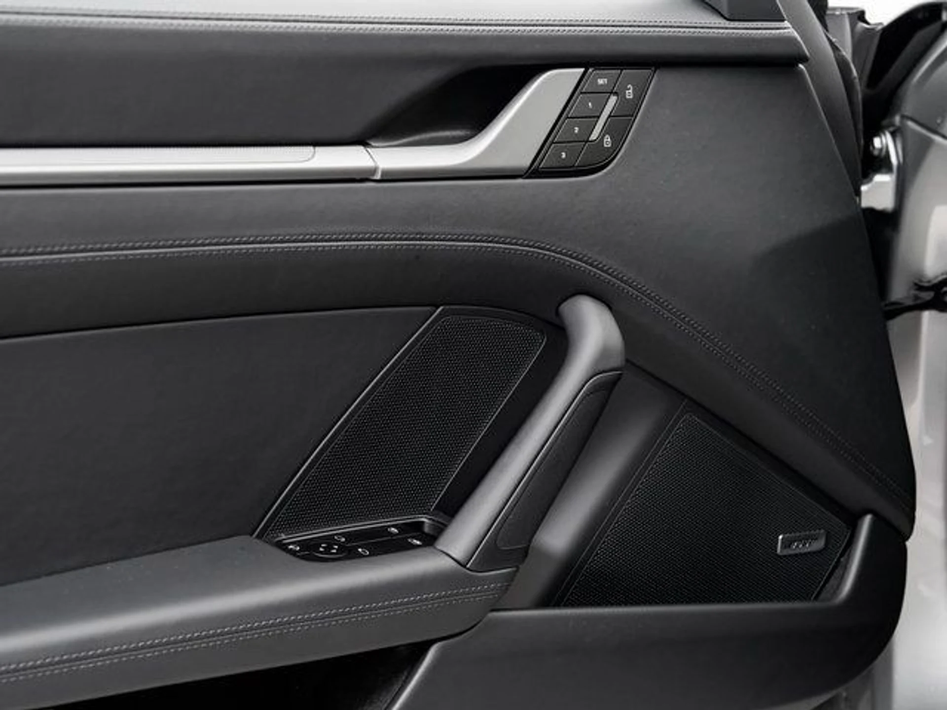 mph007_3431330607_383f554428d35ab1d35d95aec7c43573_1bc3027647