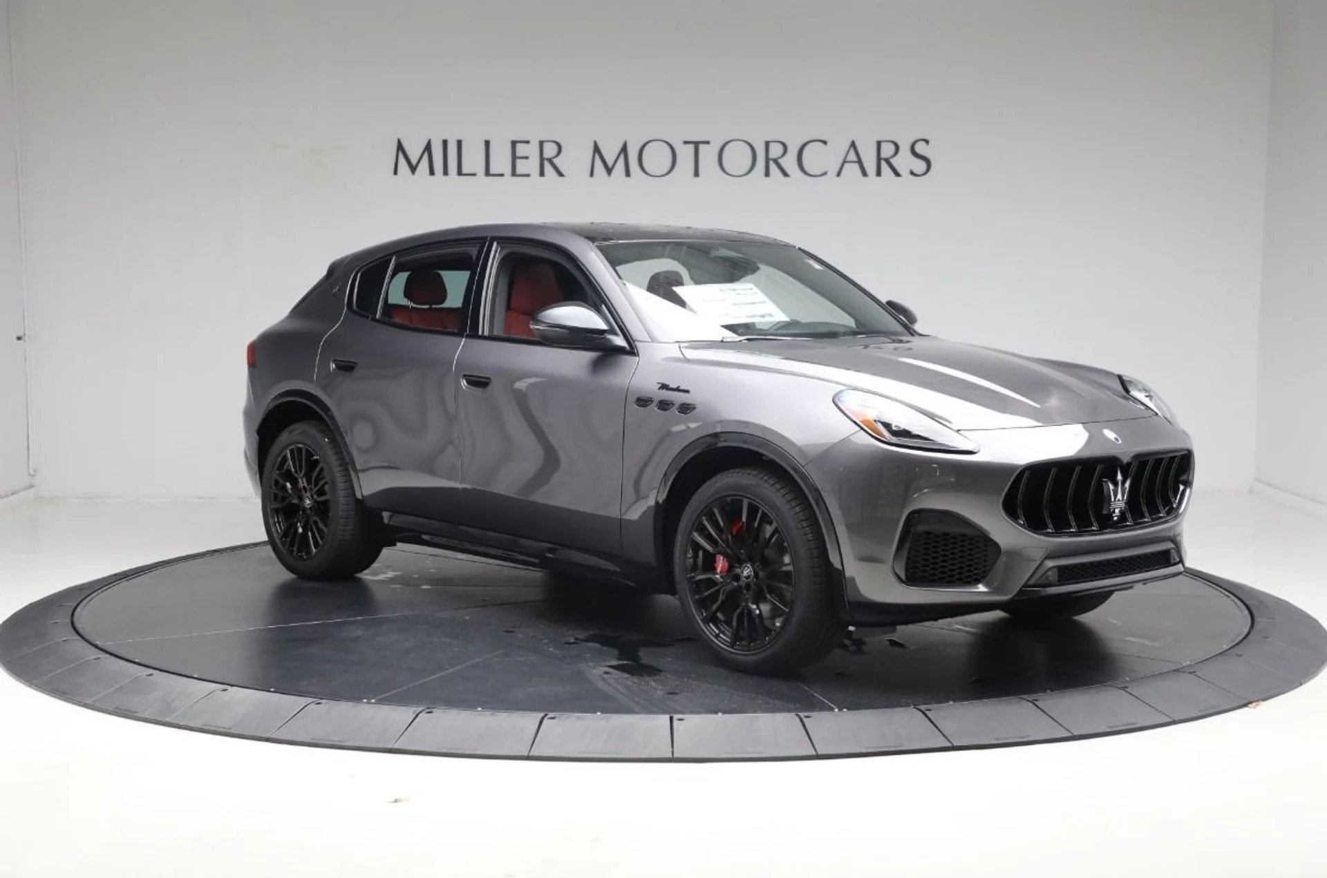 mph007_3432268942_New_2025_Maserati_Grecale_Modena_c71163b561