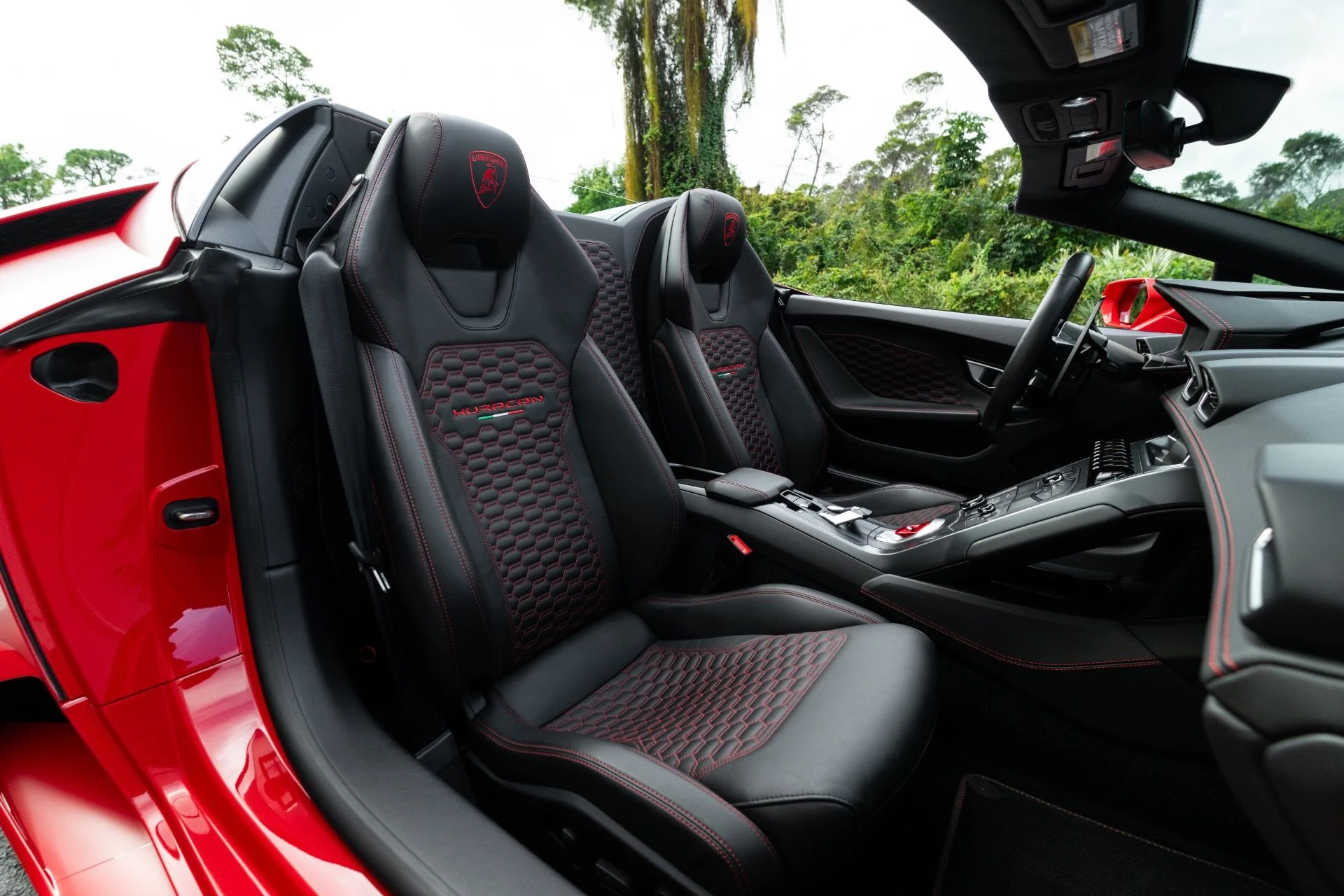 mph007_3438558786_Used_2018_Lamborghini_Huracan_LP_580_2_Spyder_1766443768_002d46c876