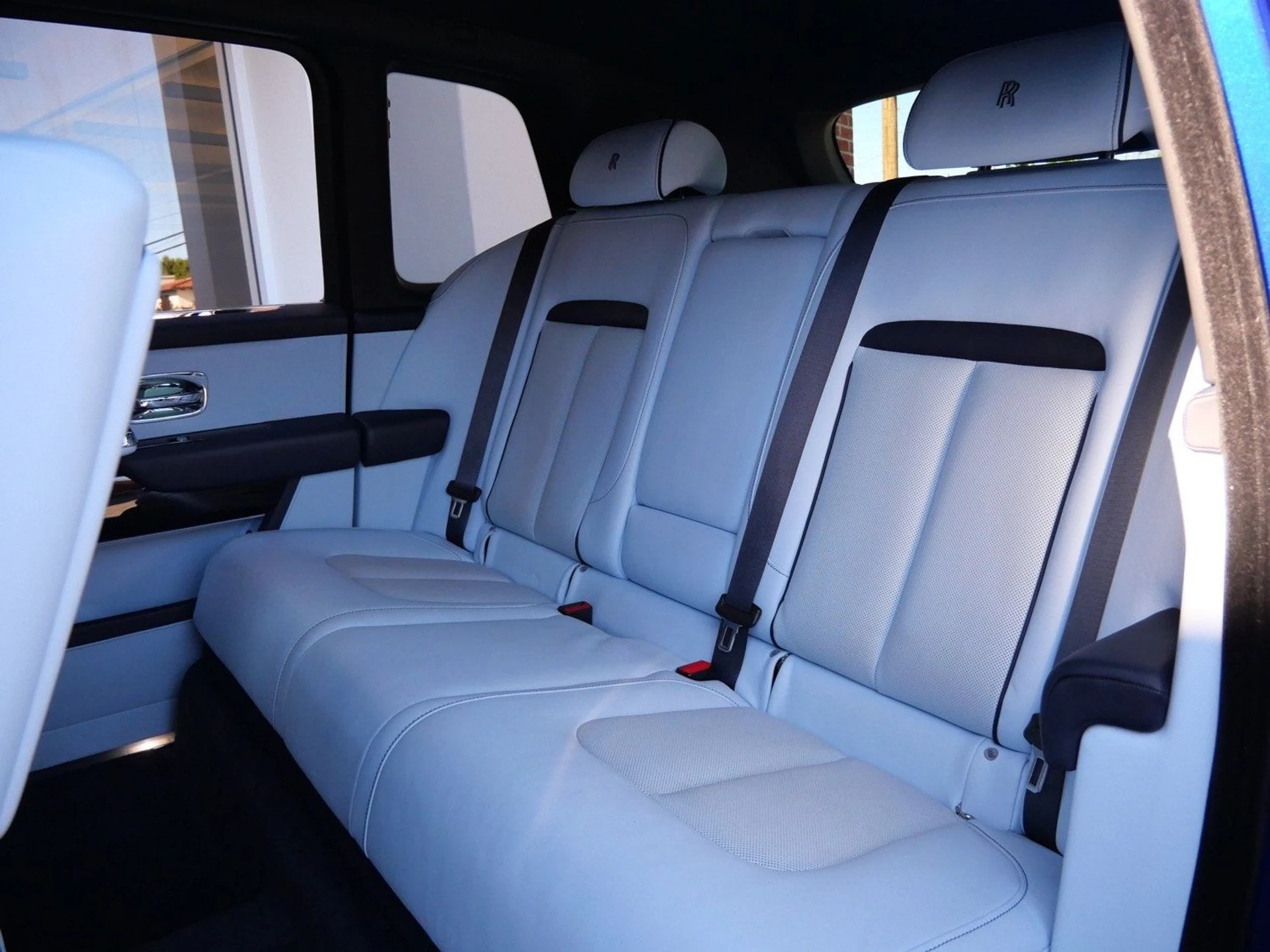 mph007_3439493287_fb55611e52c74b93b4270f43fa135144x_67f1956dd9