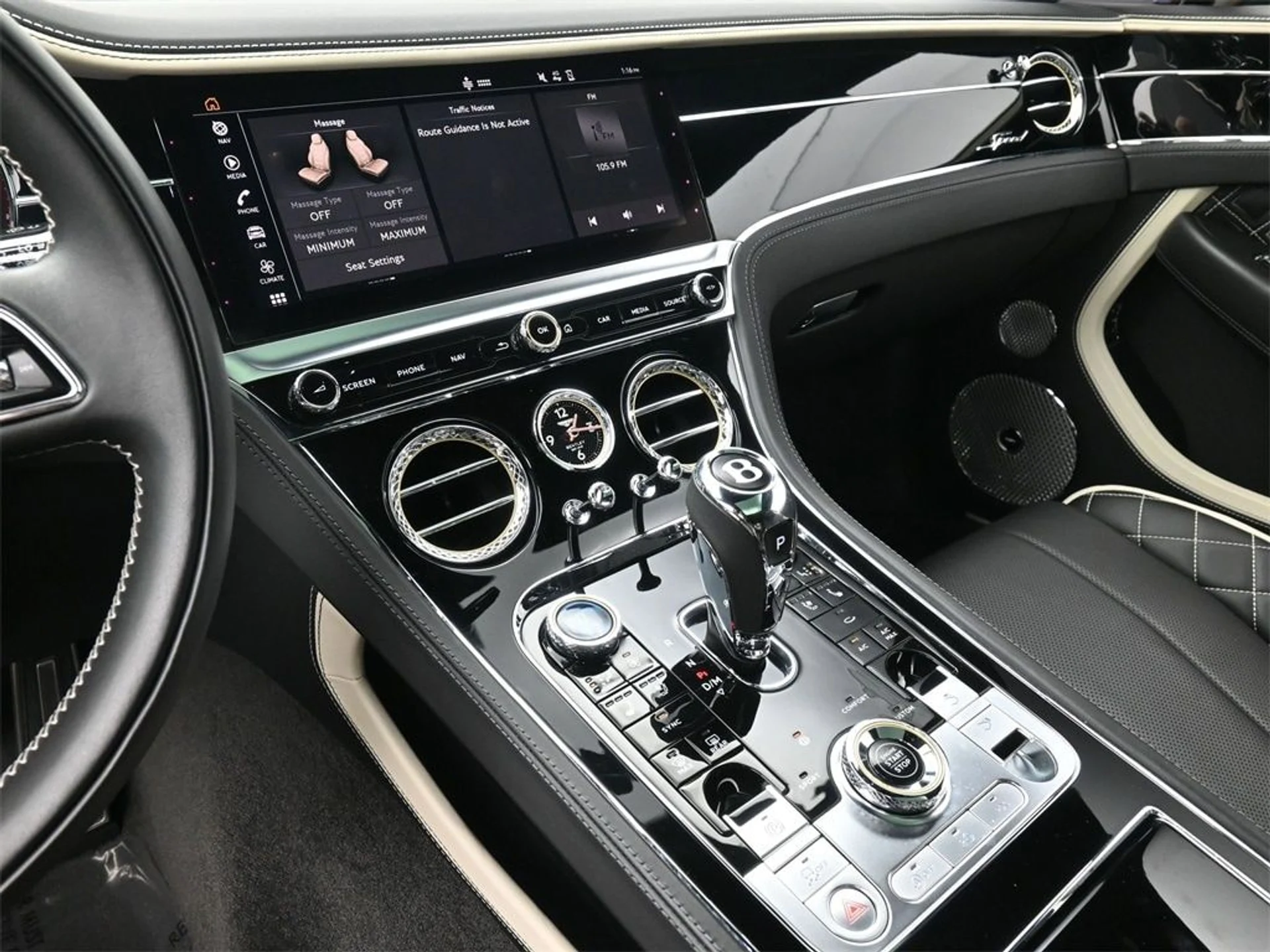 mph007_344041586_9a1c00f724db55db04424b2026d31380x_8400aca7c2