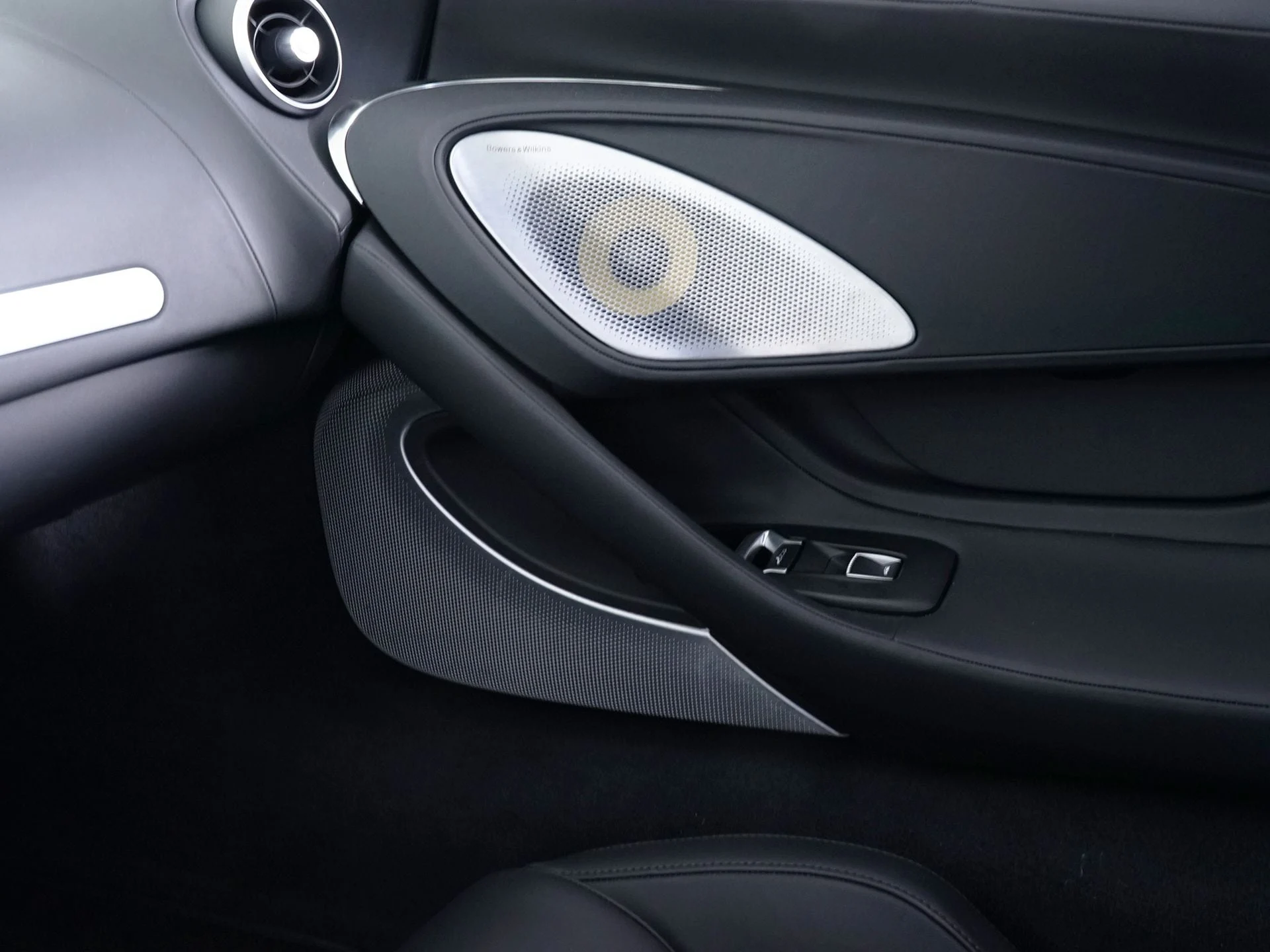 mph007_3444288397_08dba9f14ed2c8f8bca7c789e2049895x_b797716e8b