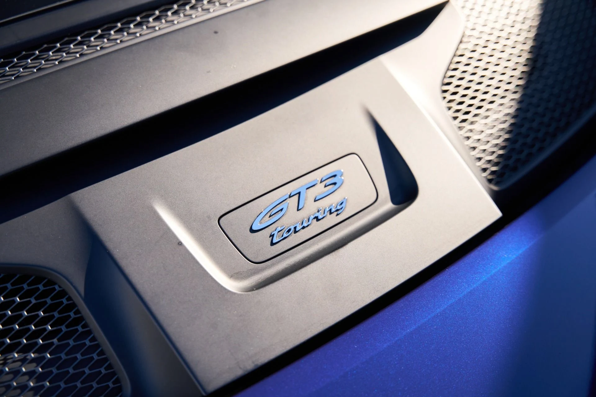 mph007_3444335872_Used_2022_Porsche_911_GT_3_1793061737_ca5d57ff0e