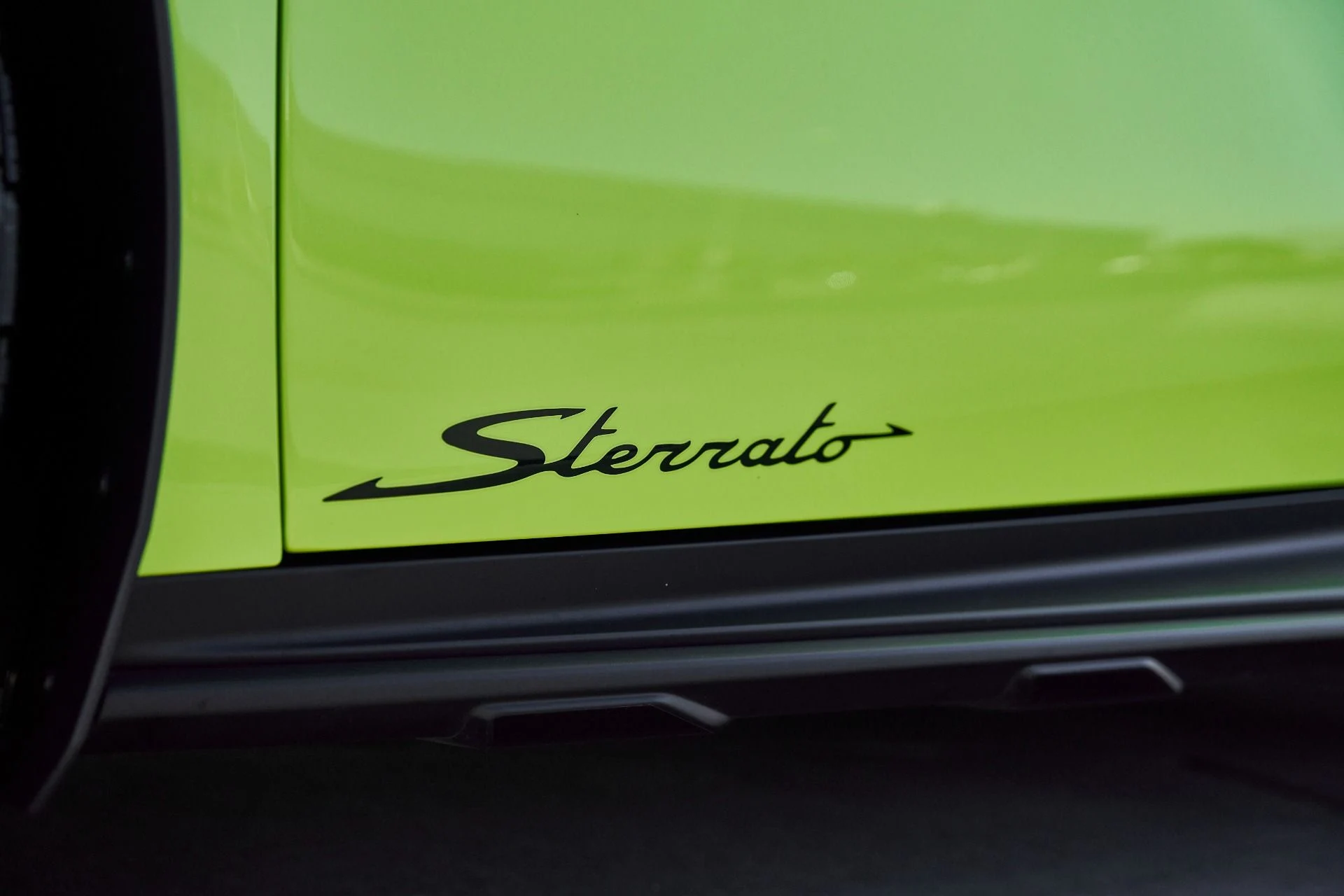 mph007_3447673437_Used_2024_Lamborghini_Huracan_Sterrato_Base_1767062370_31d7e46834