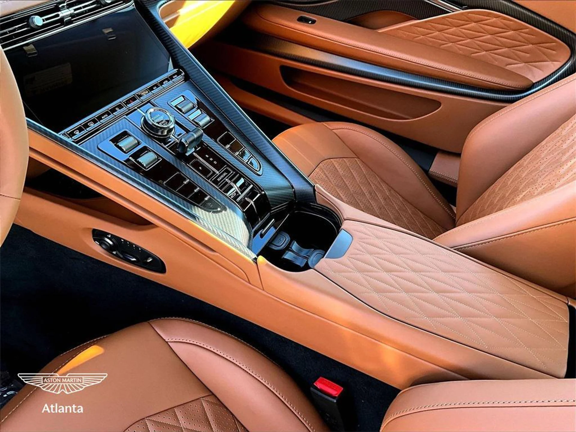 mph007_344772363_1qr0_D9_Jd8_N_Qf_LO_4_NS_6_TAJ_7t6_Wq0_ffb9cccddd