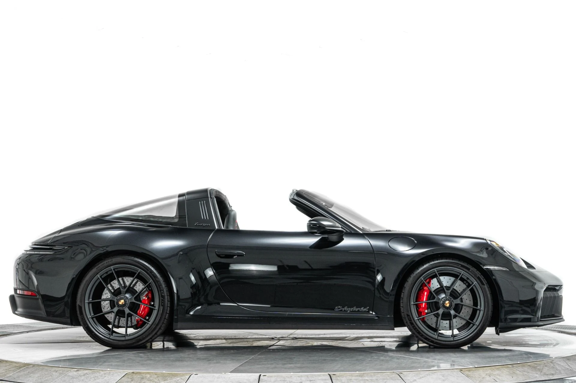 mph007_3454395989_Used_2026_Porsche_911_Targa_4_GTS_1789681957_42eb4329cf