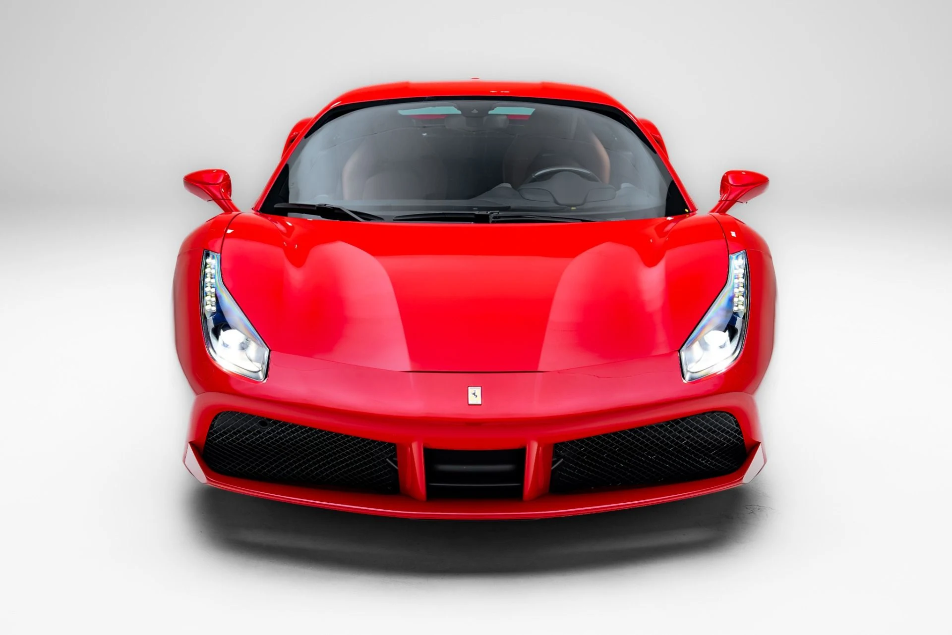 mph007_3472476255_Used_2018_Ferrari_488_GTB_1776815773_1560724071