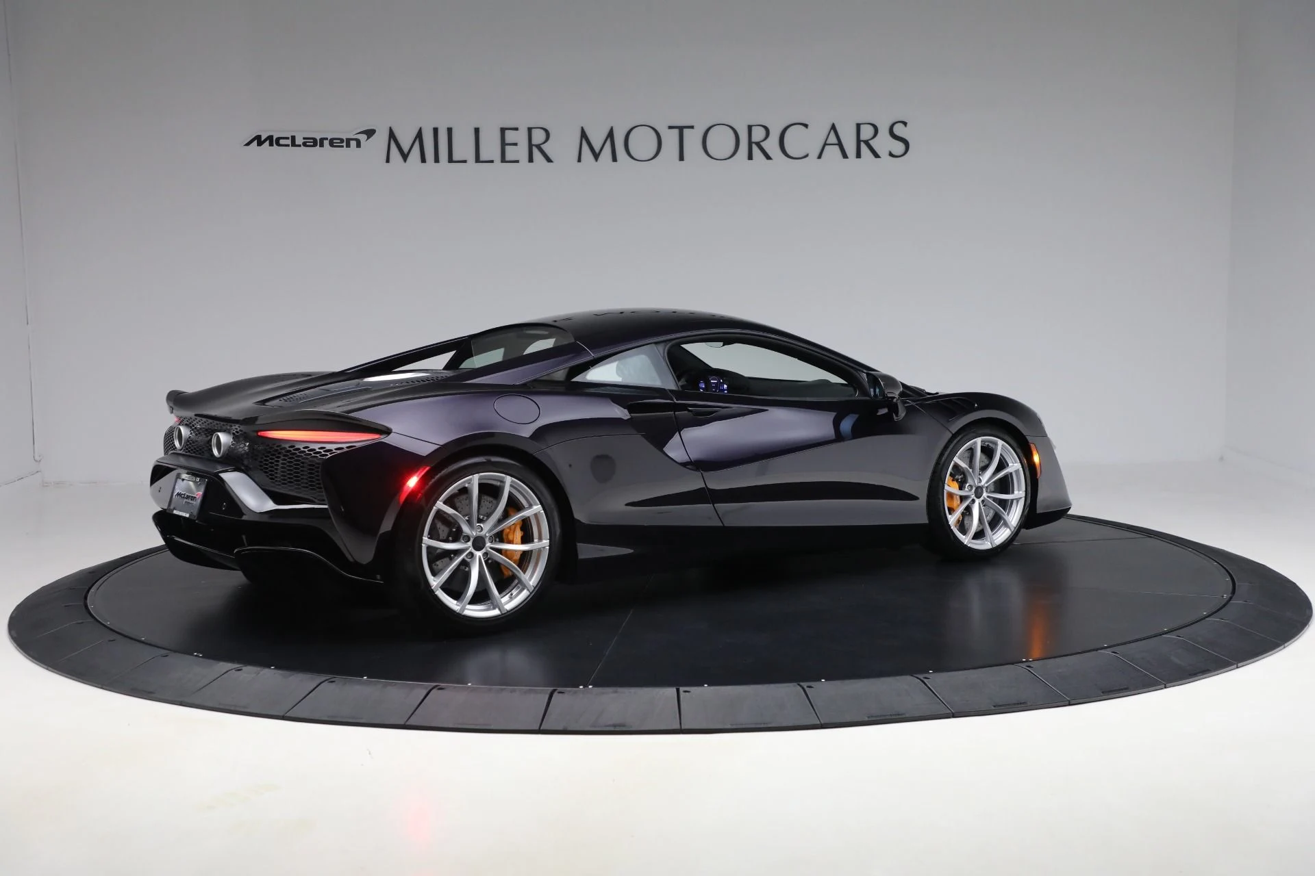 mph007_3477151521_New_2025_Mc_Laren_Artura_Tech_Lux_778151b9f3