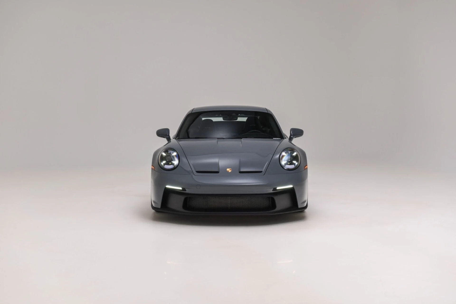 mph007_3480578483_Used_2024_Porsche_911_GT_3_1774634336_ba7cd501a4