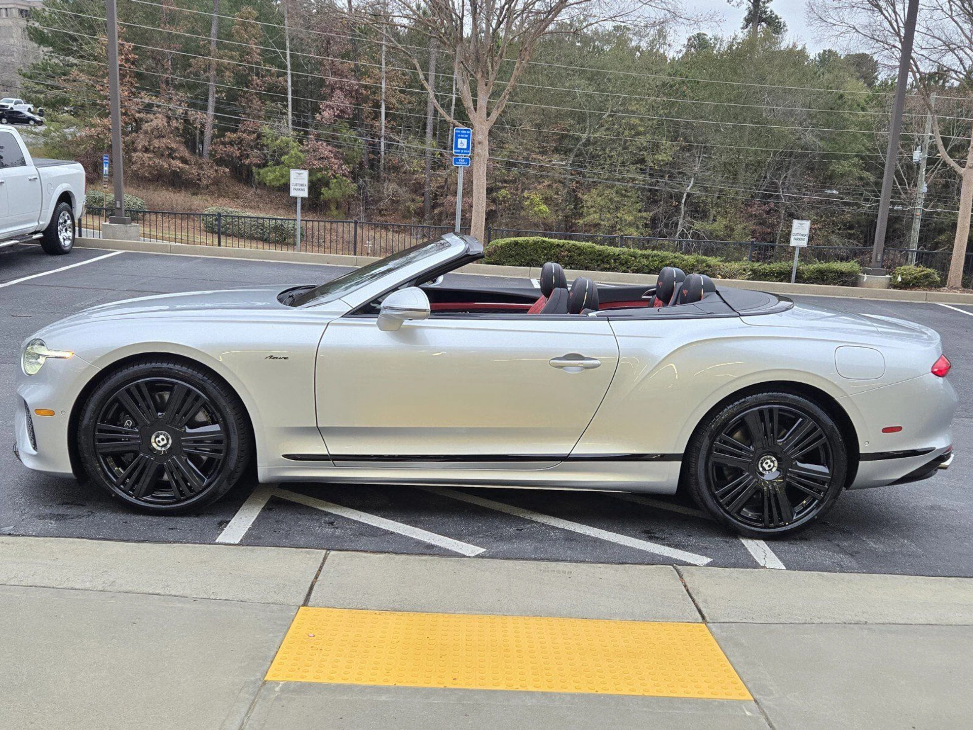 mph007_3482006643_131c1d6697aefb8d334e840da6f9dfcfx_301d32178e