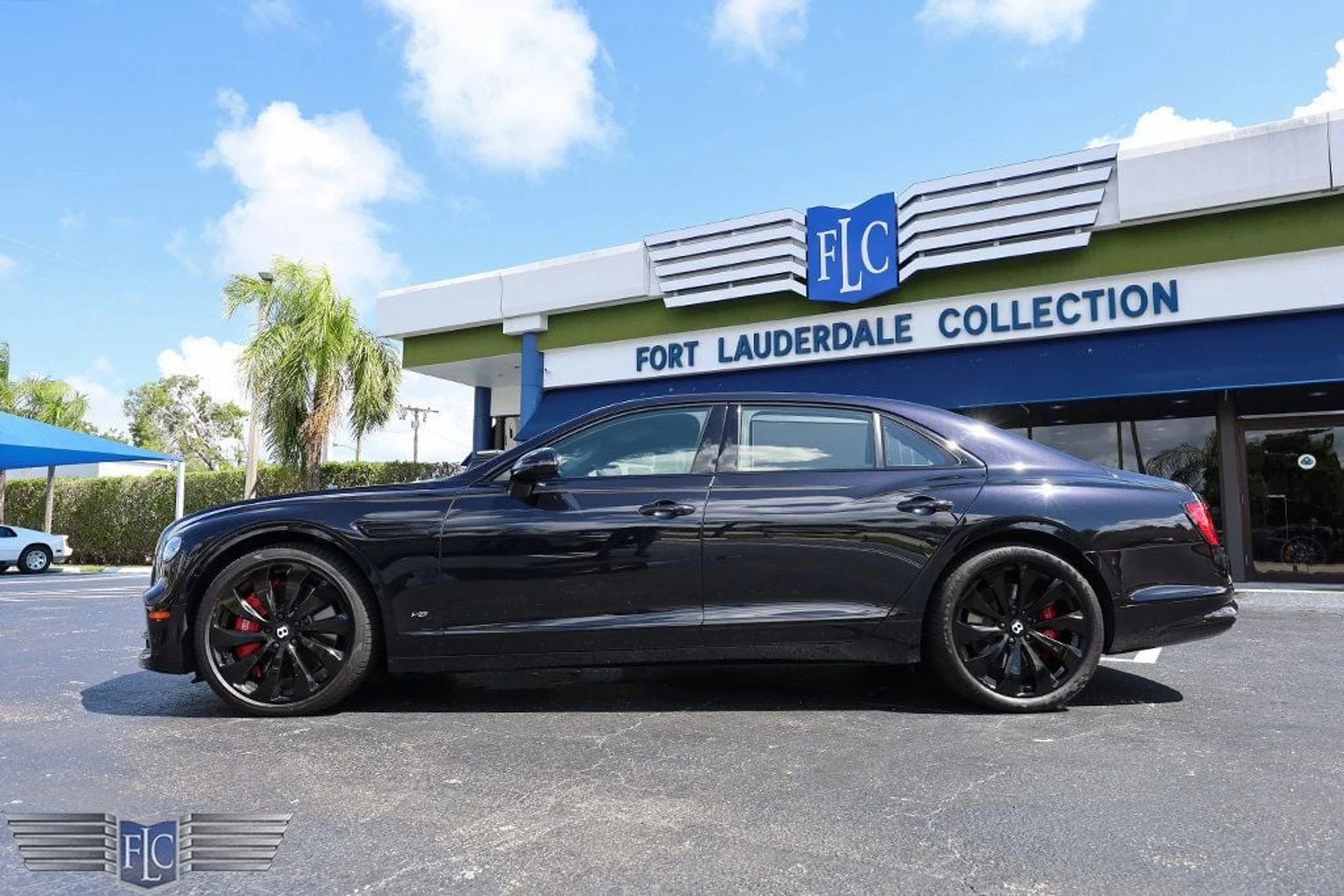 mph007_349078905_used_2022_bentley_flying_spur_mullinerv8sedan_6305_22929315_8_1024_4f20d2f9a9