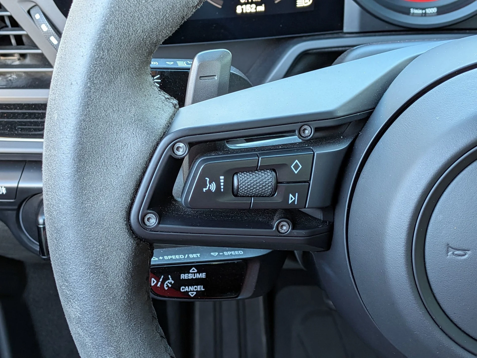 mph007_3491258645_4d4a1522c3749b78f89a8a92b9d697b6x_6561bce21f