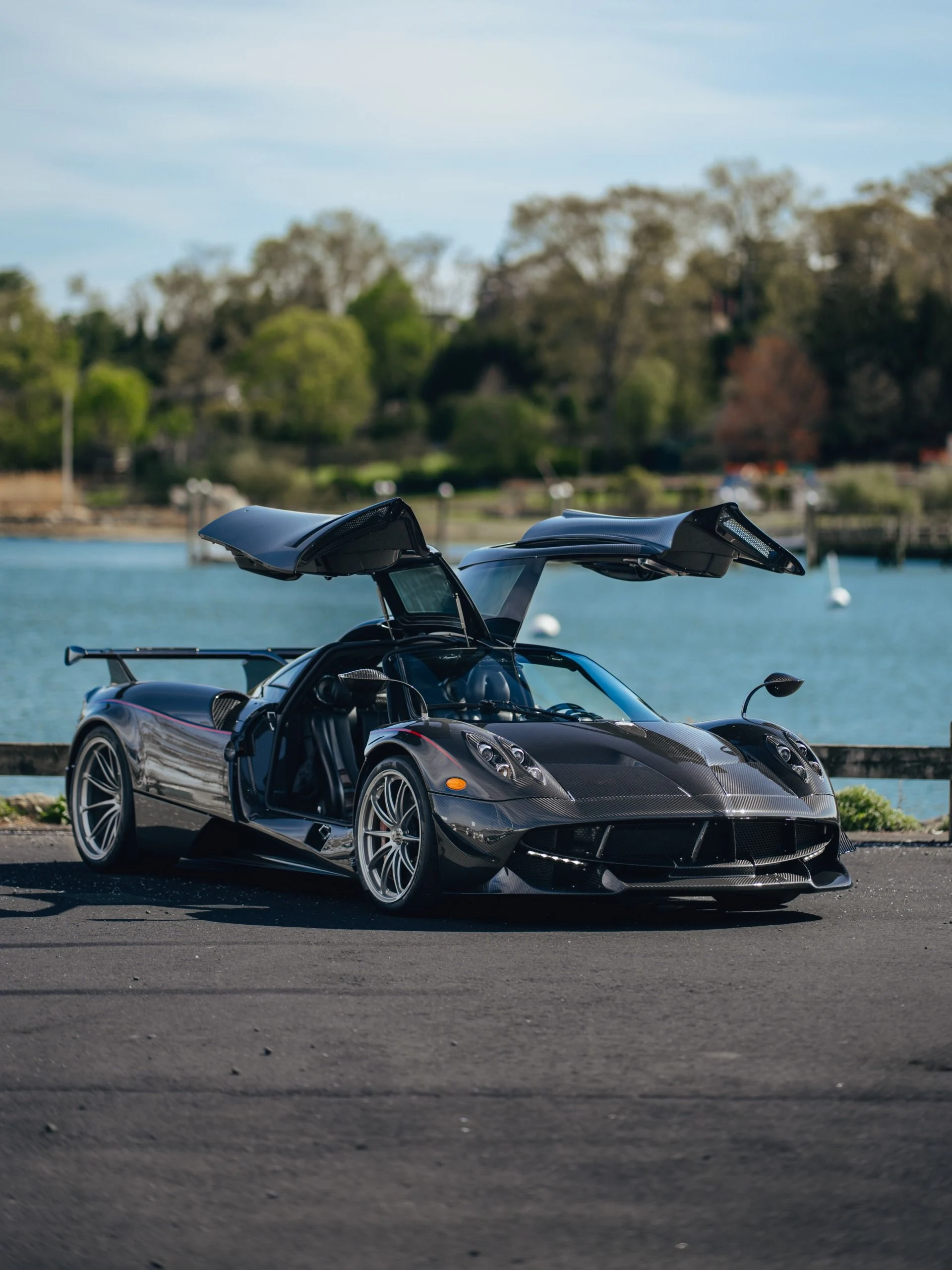 mph007_349236166_Used_2014_Pagani_Huayra_Coupe_1778355698_91b312c78f