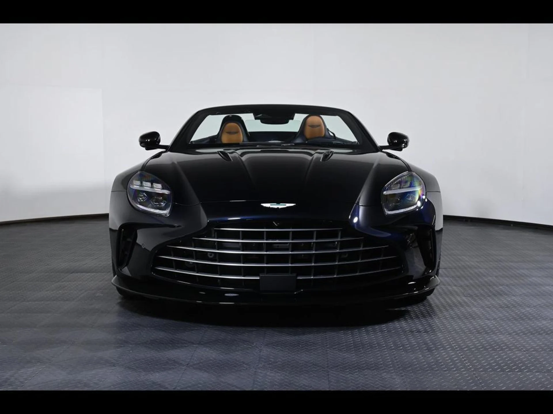 mph007_3496679604_new_2026_aston_martin_vantage_sroadster_11350_23075062_8_1024_b5623b0a5b