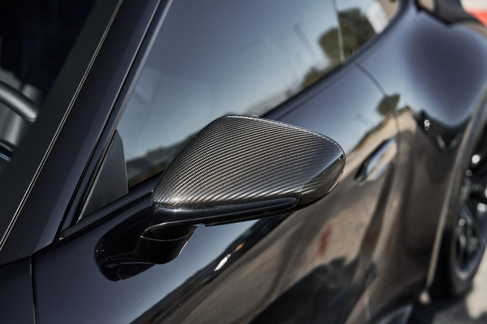 mph007_3499039575_Used_2023_Porsche_911_GT_3_1761779501_7e9b0c3ffe