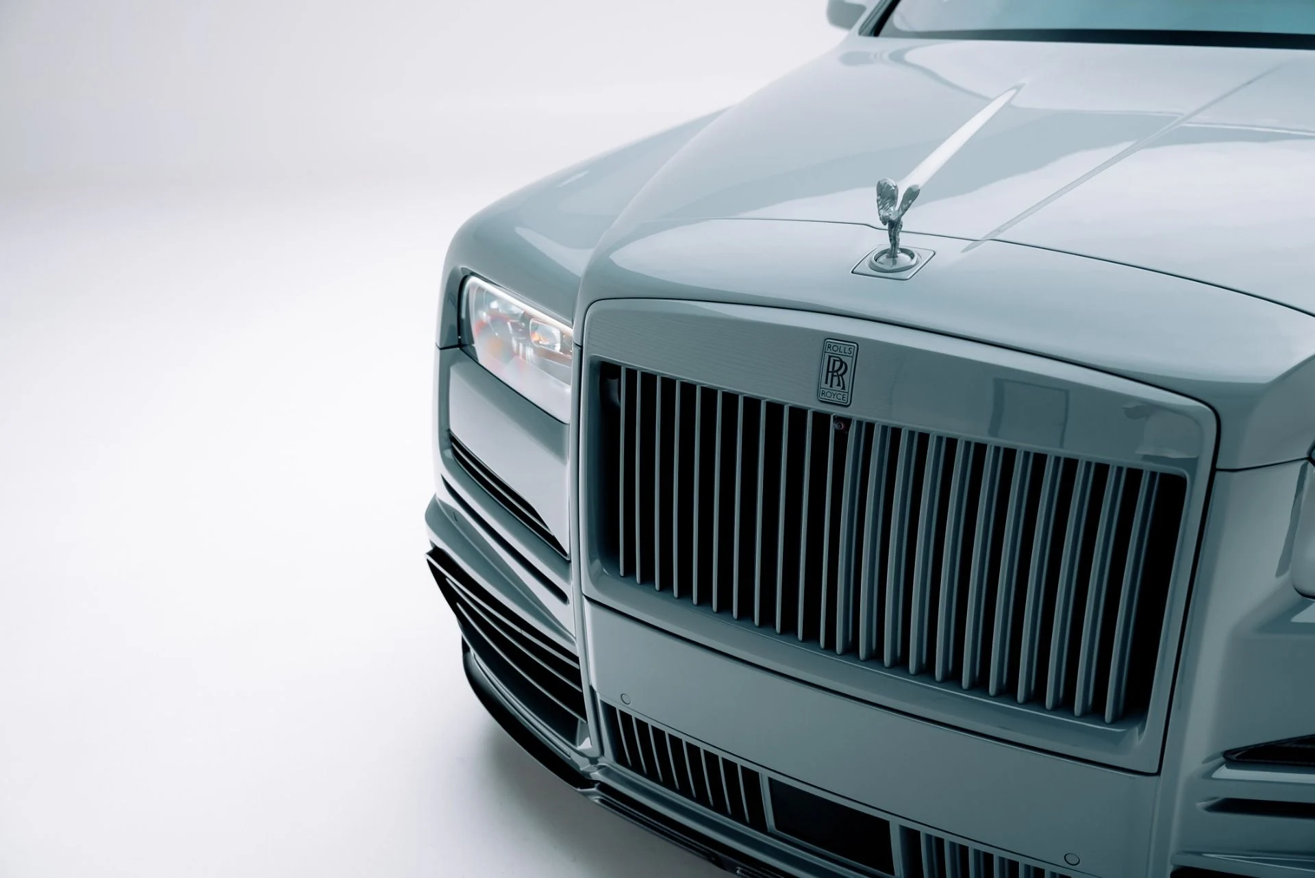 mph007_3504513725_Used_2020_Rolls_Royce_Cullinan_1764611808_53cc66559b