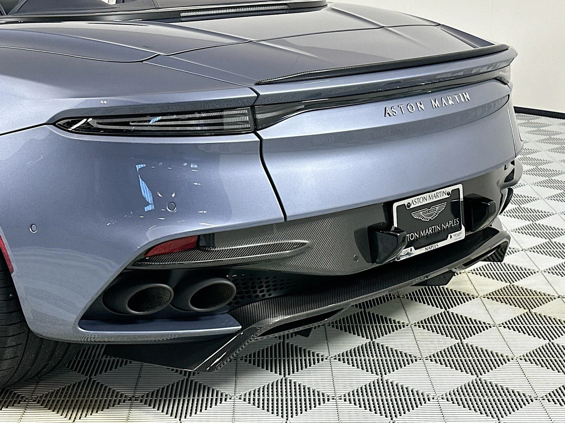 mph007_3505042769_8_f0723fcba9