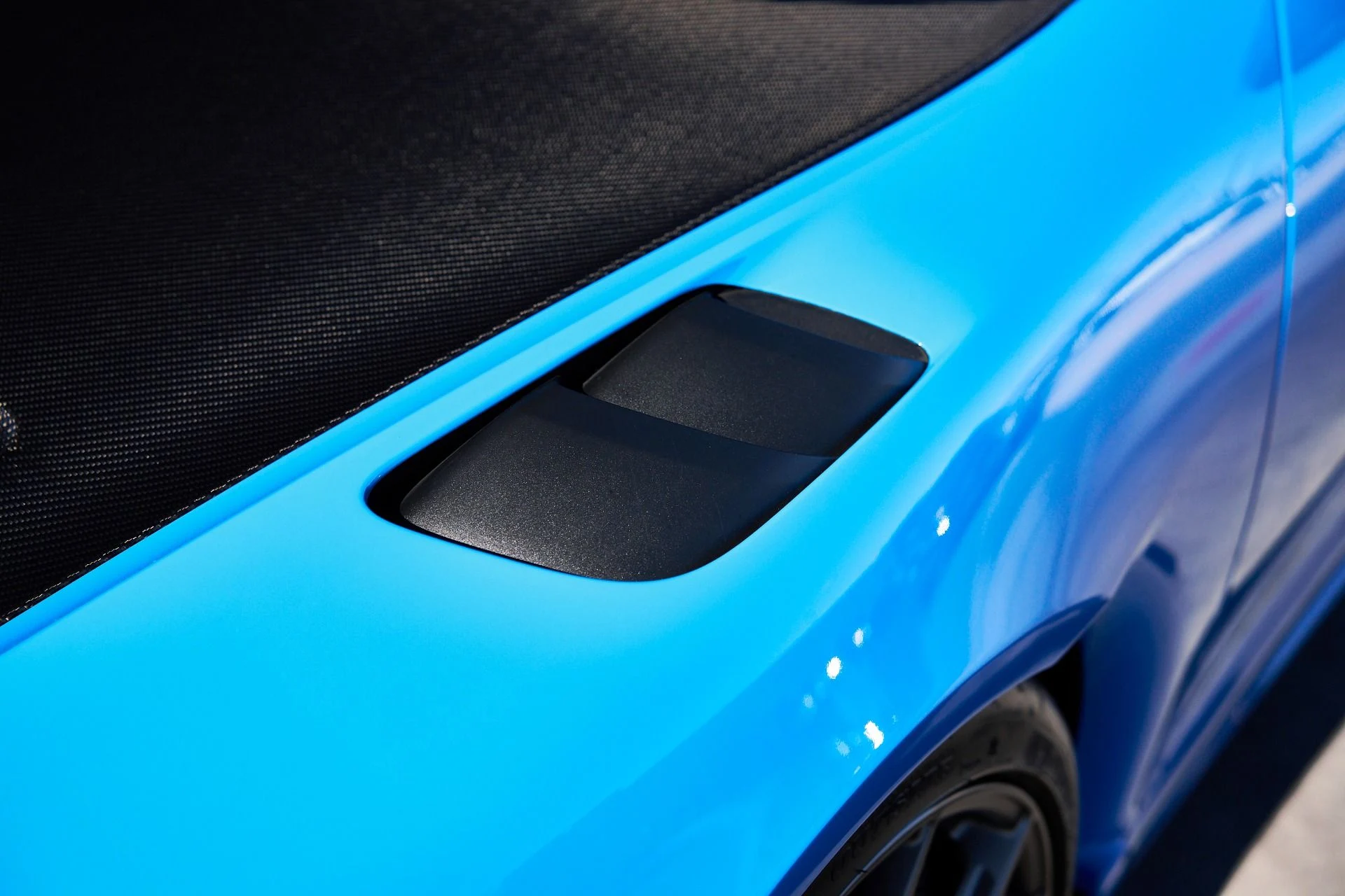 mph007_3512928279_Used_2023_Porsche_718_Cayman_GT_4_RS_1760748816_30a22e9c2a