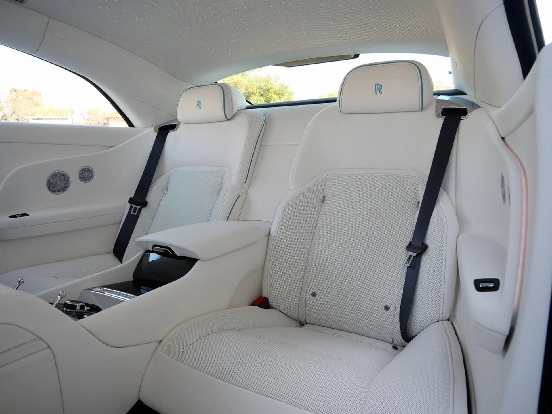 mph007_3513991543_83cd8b7eb47e7cf01772fa2d0f6cbc8cx_6d2056e722