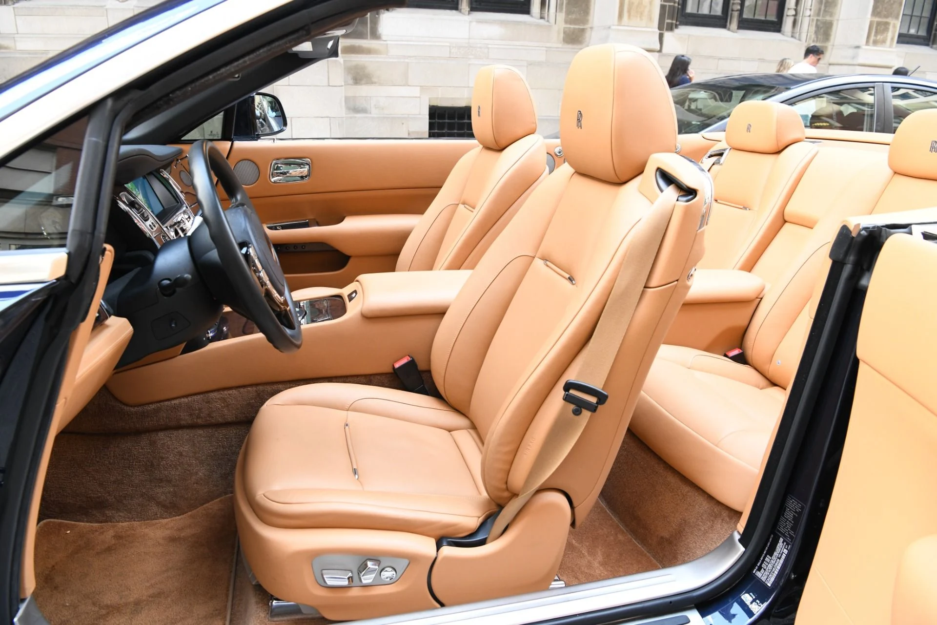 mph007_3516038584_11935_p9_l_b59f30a839