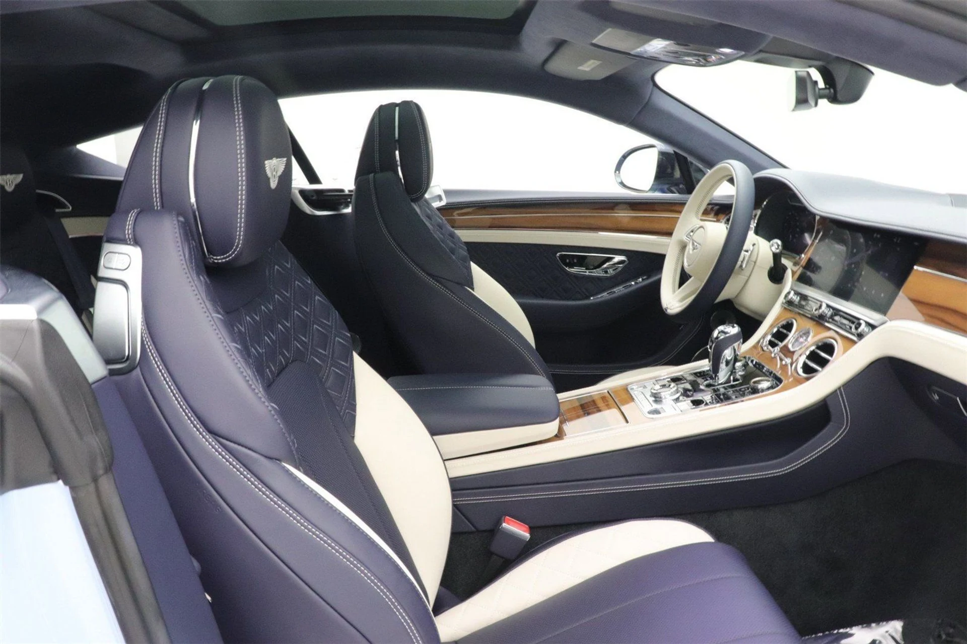 mph007_3516597523_66b847590e794fed8b1412caa86ee1a8_151baf468c