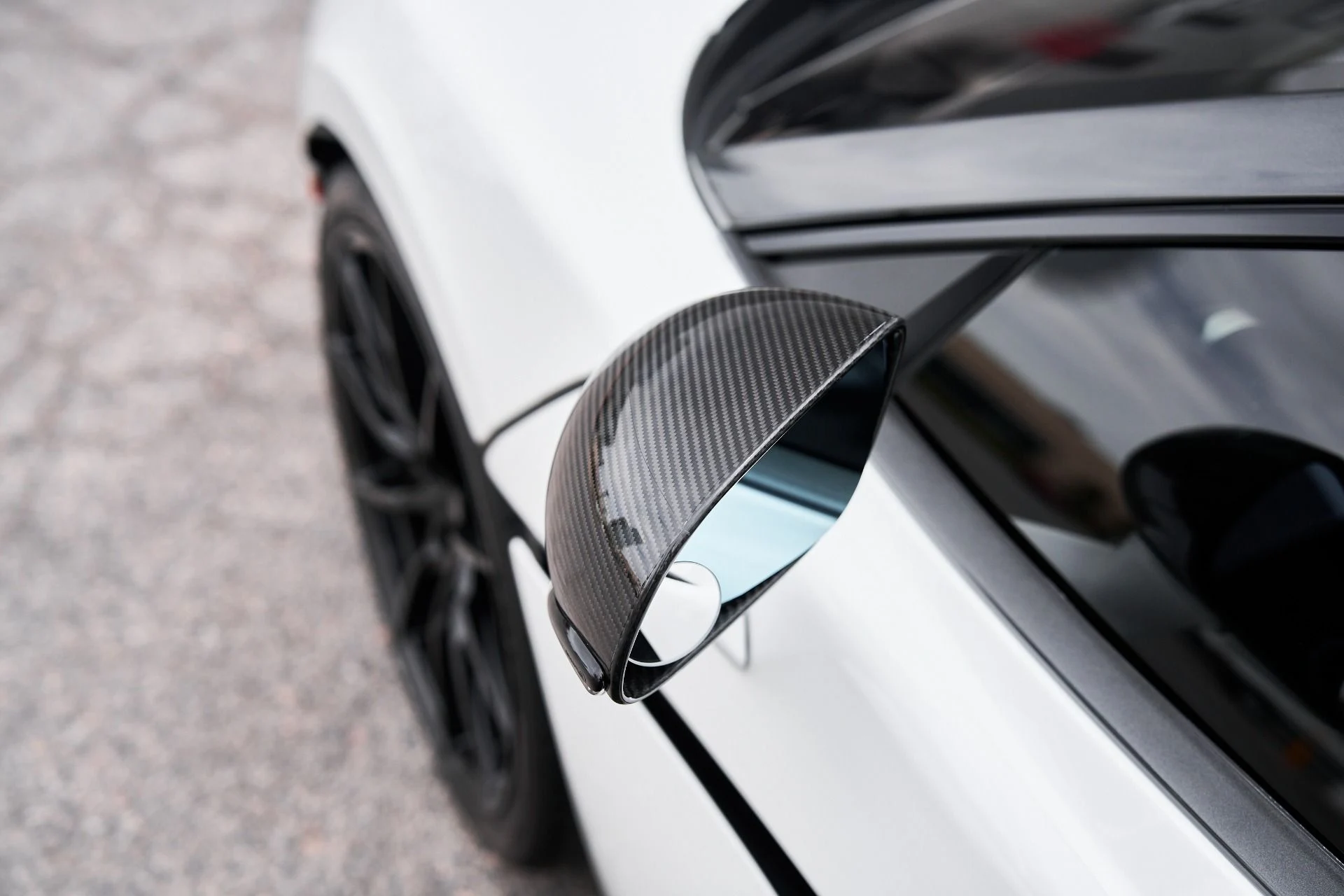 mph007_3529982722_Used_2019_Mc_Laren_600_LT_Base_1755991615_22418c5375