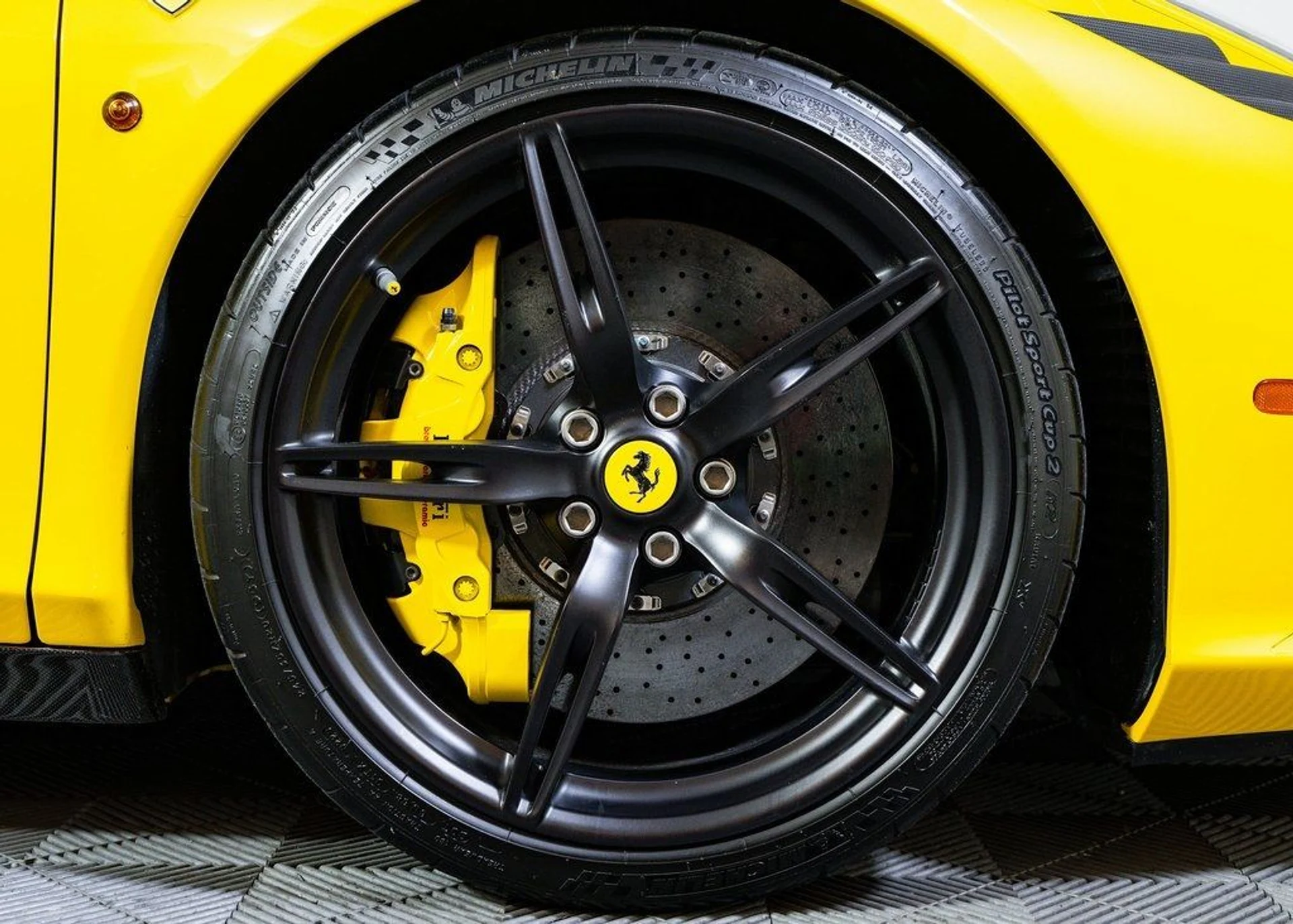 mph007_3545273372_1858e56f9b24ea76ec76ae93f9e9df6f_b426e79946