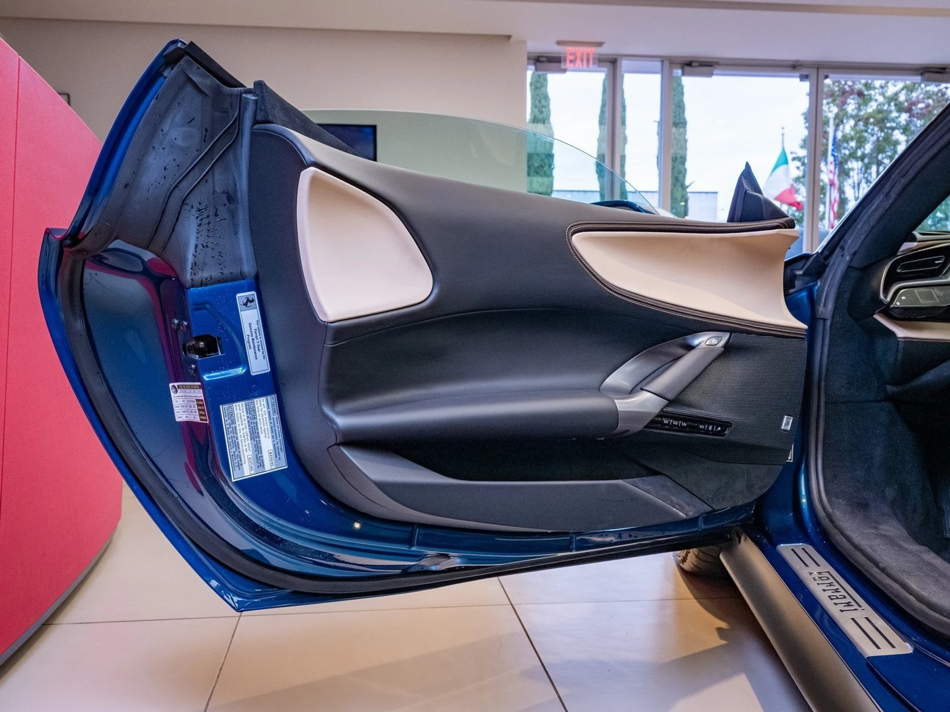 mph007_3547468491_8_94ec833de1