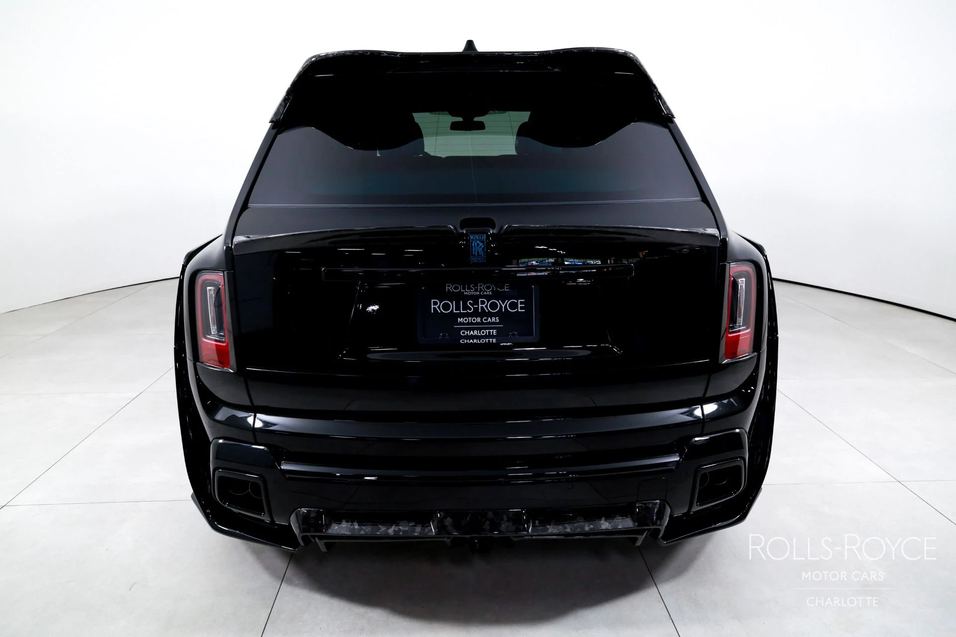 mph007_3554159500_Used_2027_Rolls_Royce_Cullinan_1787244372_9ebc2edf63