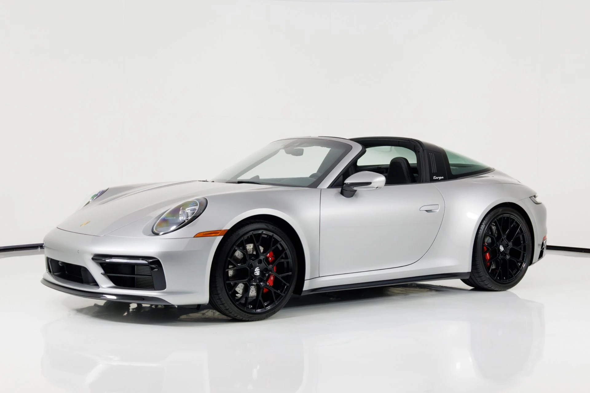 mph007_3554607688_Used_2022_Porsche_911_Targa_4_S_1786991063_d2db5ff809