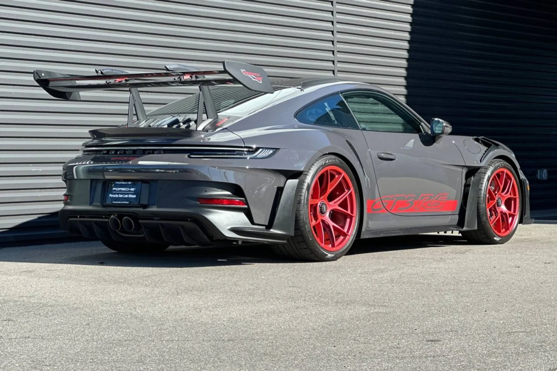 mph007_355495328_1280_a95897923a