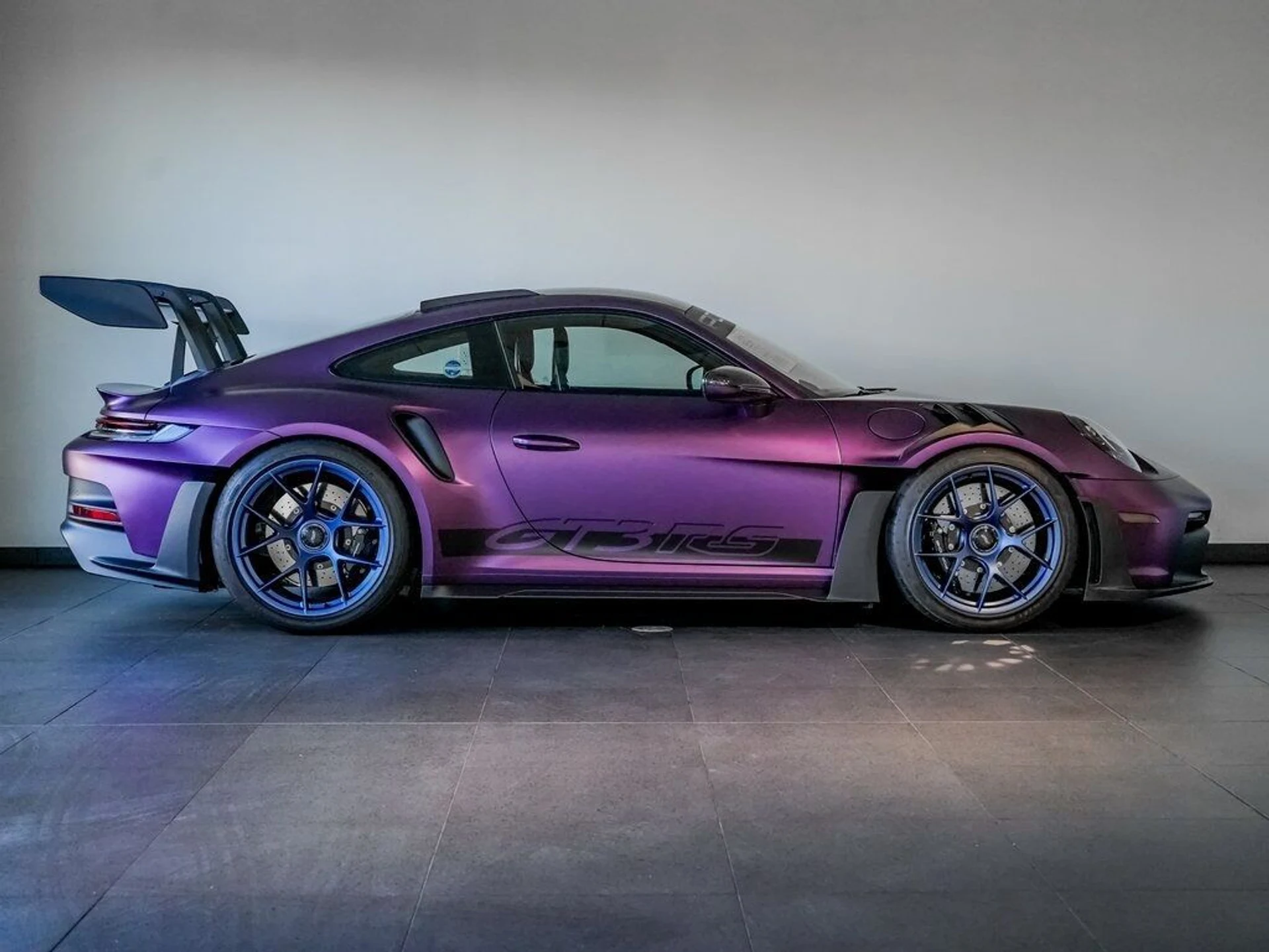 mph007_3555737234_c7ece507693a80fedc01b11db2db7080_2e56188a9a