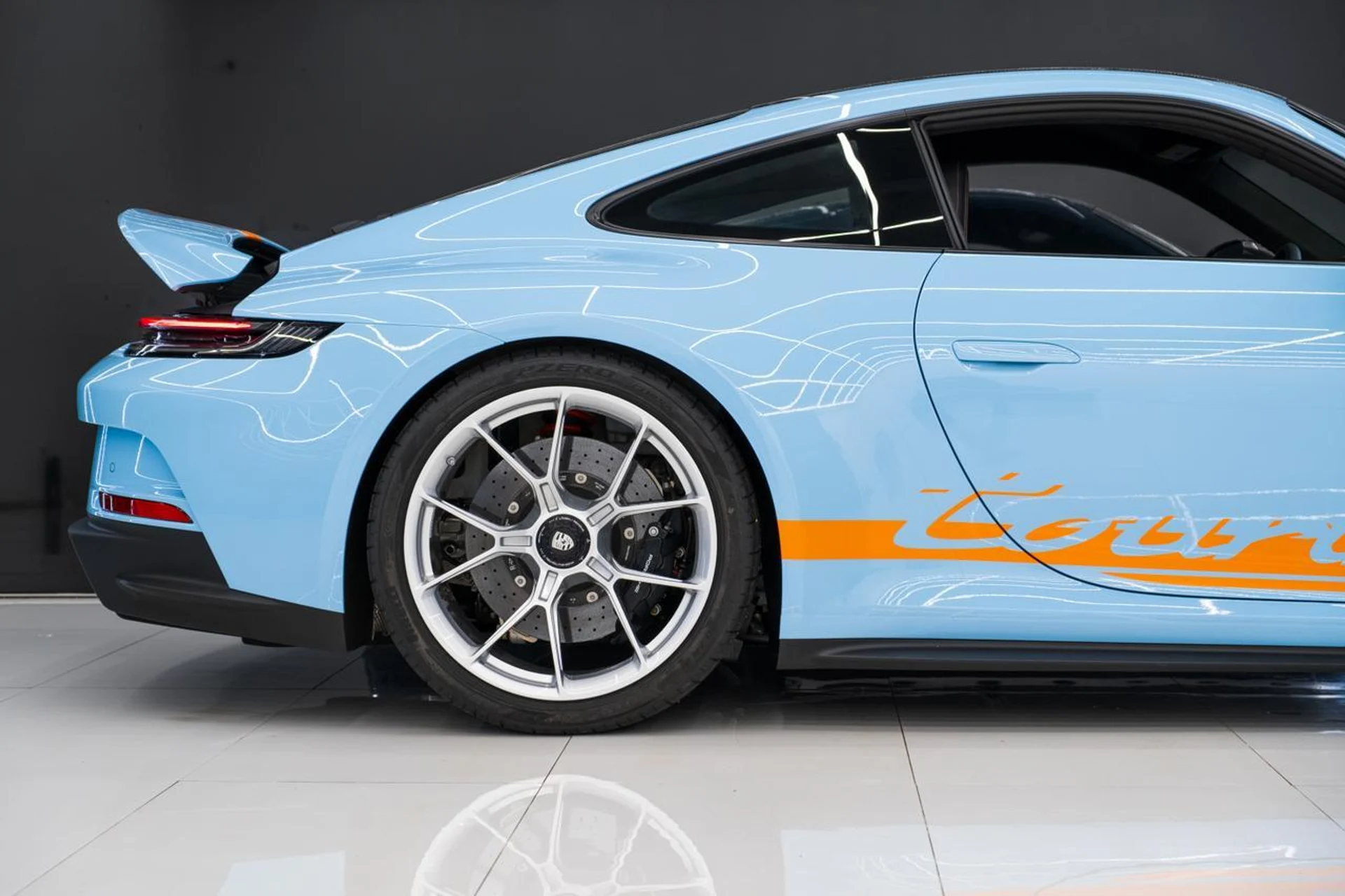 mph007_3555852014_e18a3093c4252cd38fde782cd3981f46_1f4a7afe02