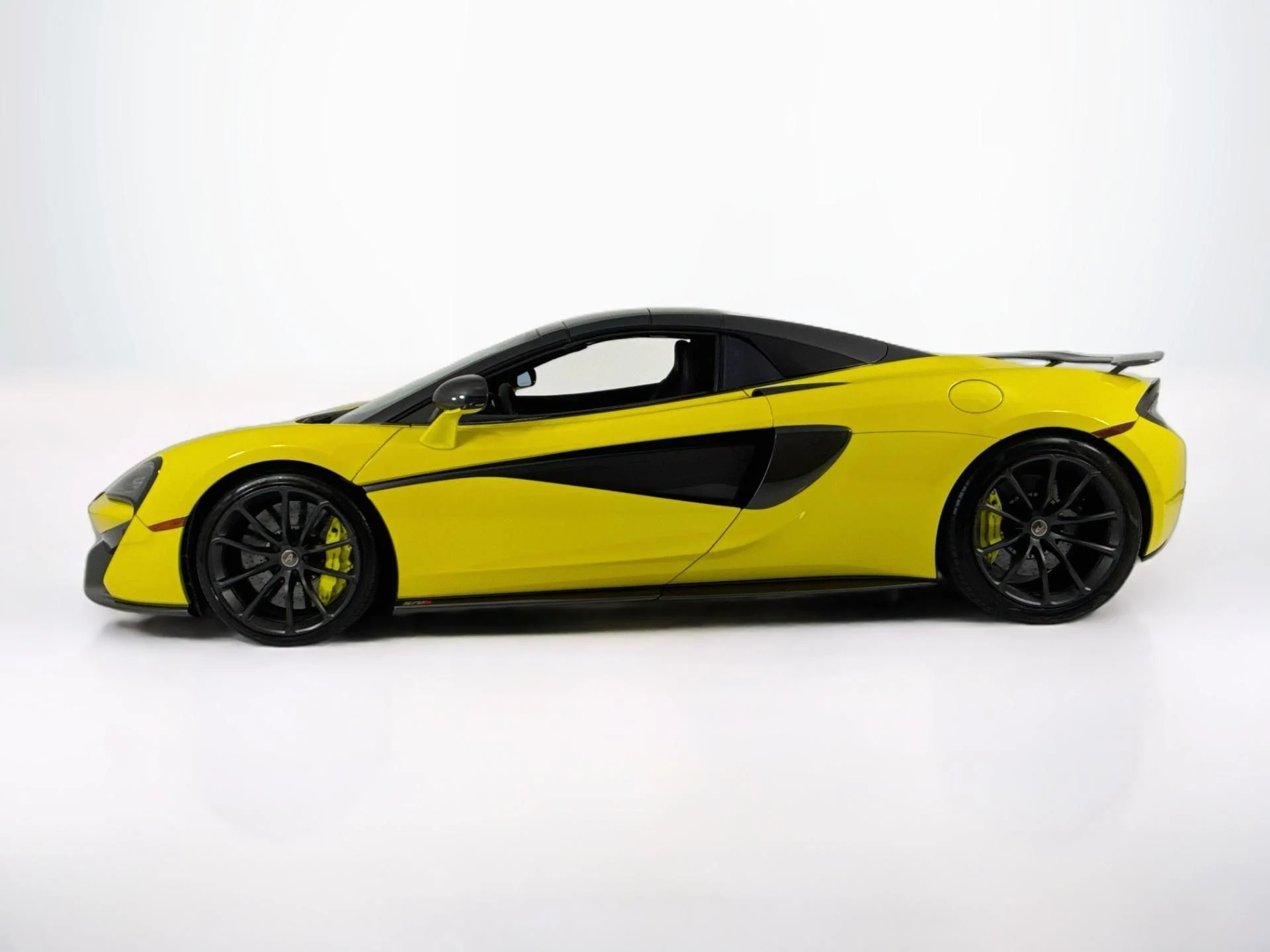 mph007_3563661911_Used_2018_Mc_Laren_570_S_Spider_1793227939_f96b53039d