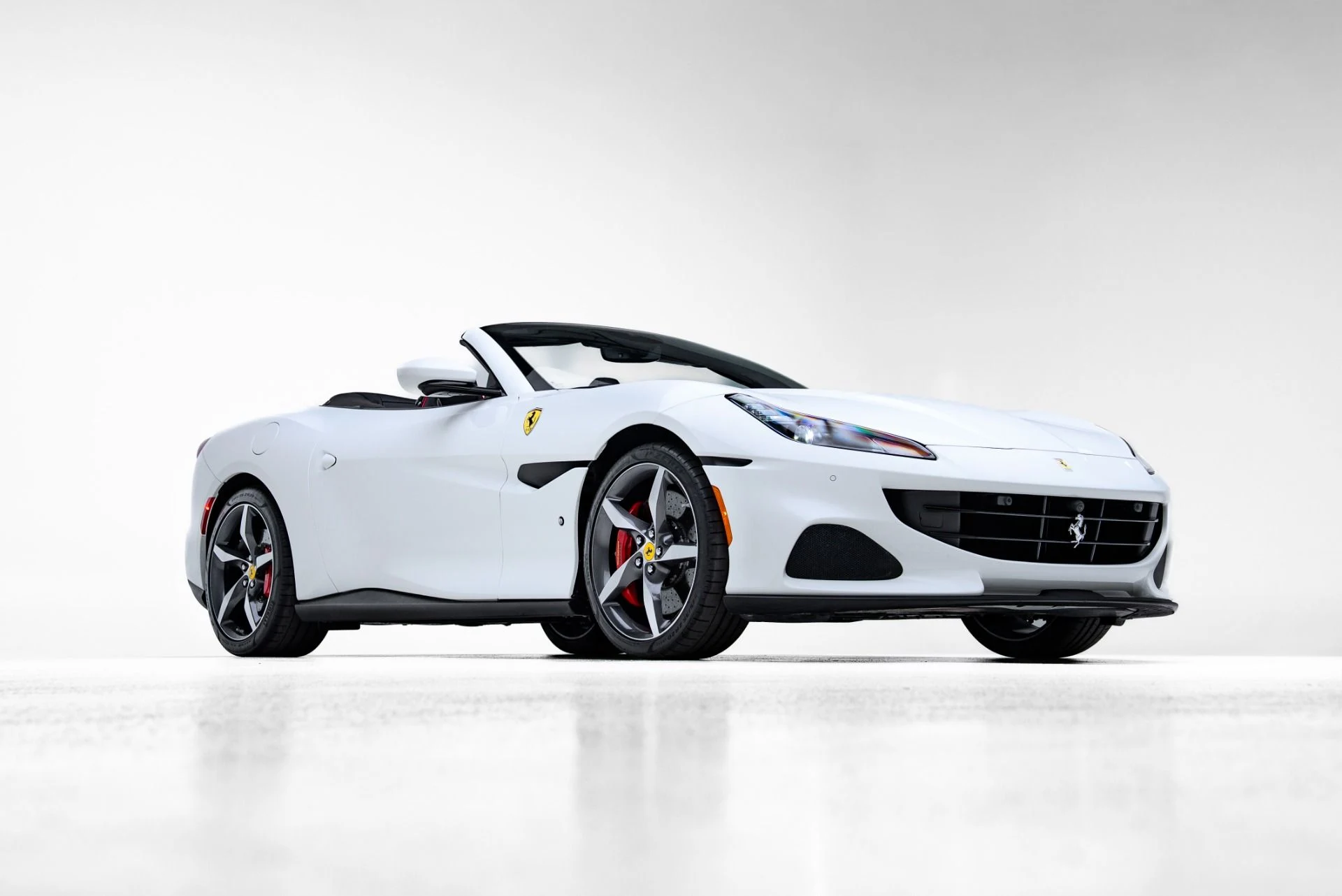 mph007_3565209679_Used_2022_Ferrari_Portofino_M_1773357506_513936274a