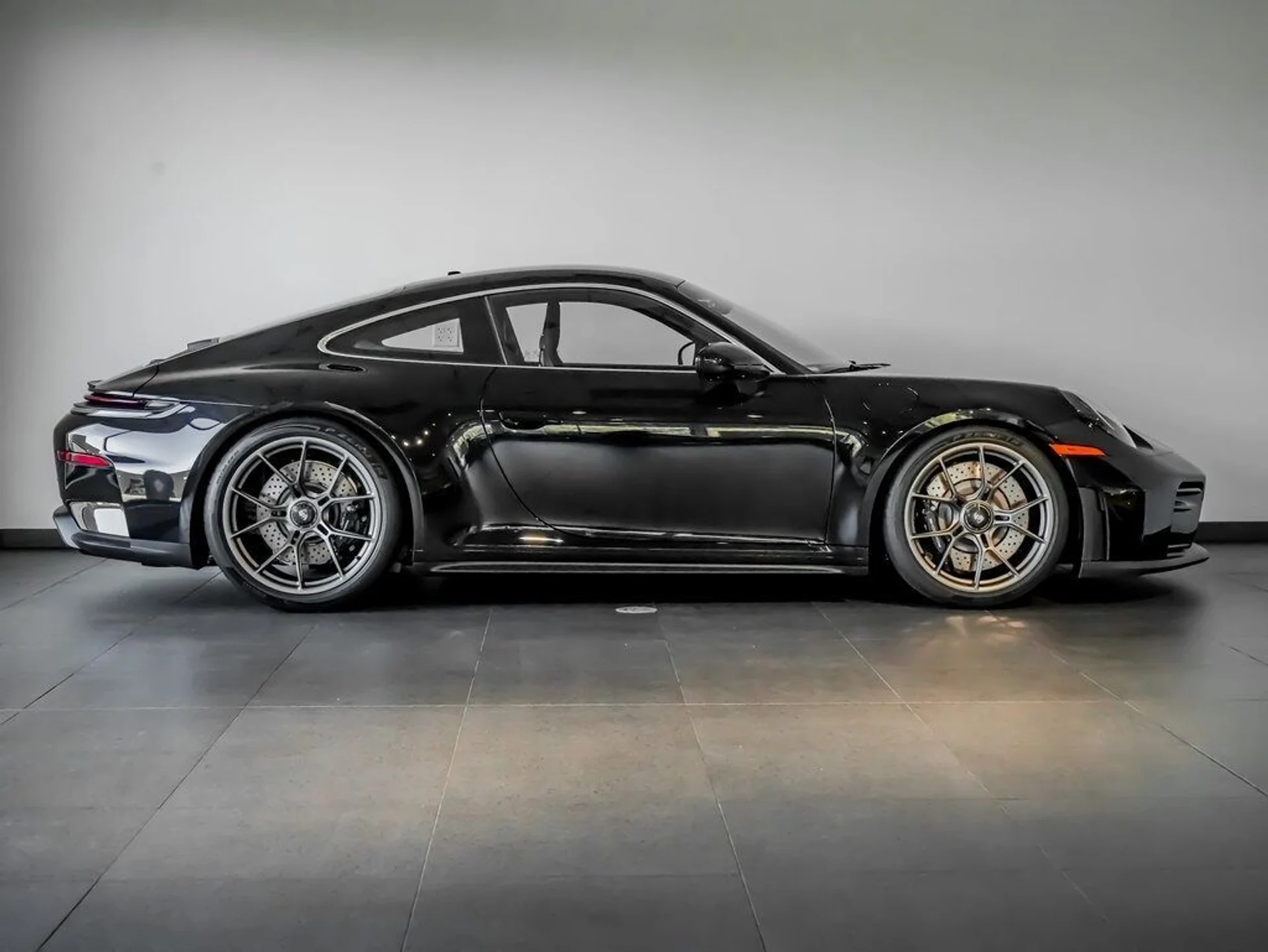 mph007_3565426835_73286eb770b965f63233cffdfaf4a598_8aff75490b