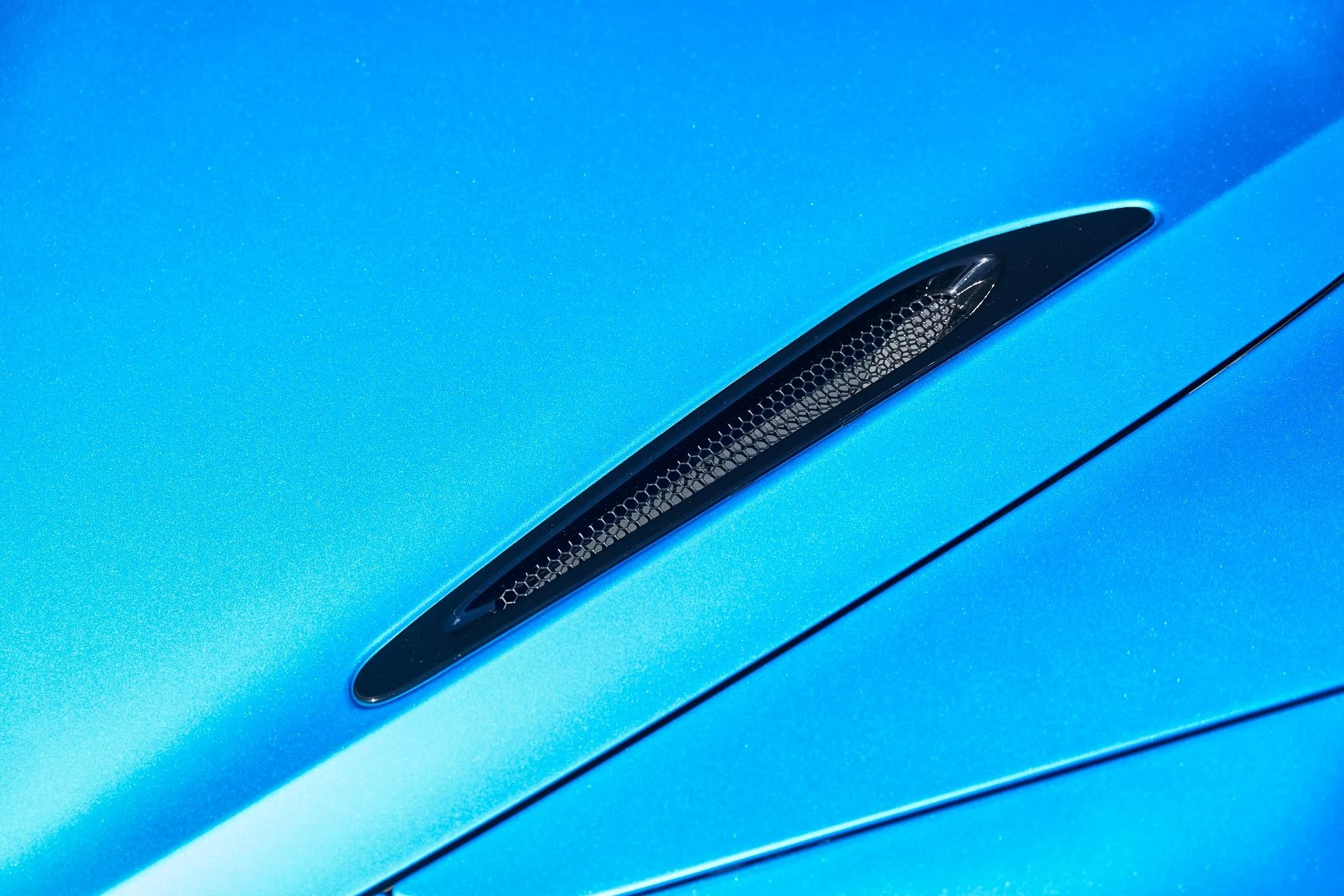 mph007_3570272705_Used_2021_Mc_Laren_765_LT_Base_1772822732_adcd9fd560