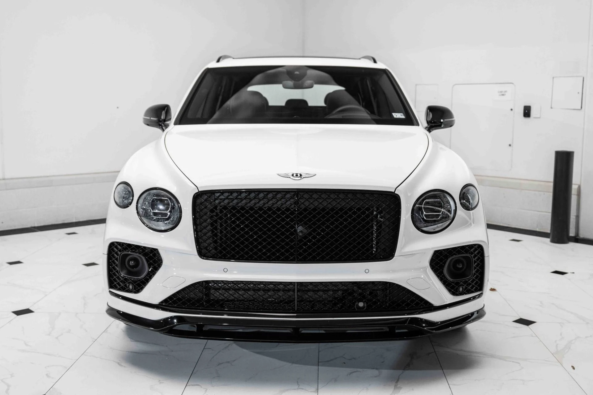 mph007_3571364727_Used_2022_Bentley_Bentayga_S_1725543345_b3253491b5