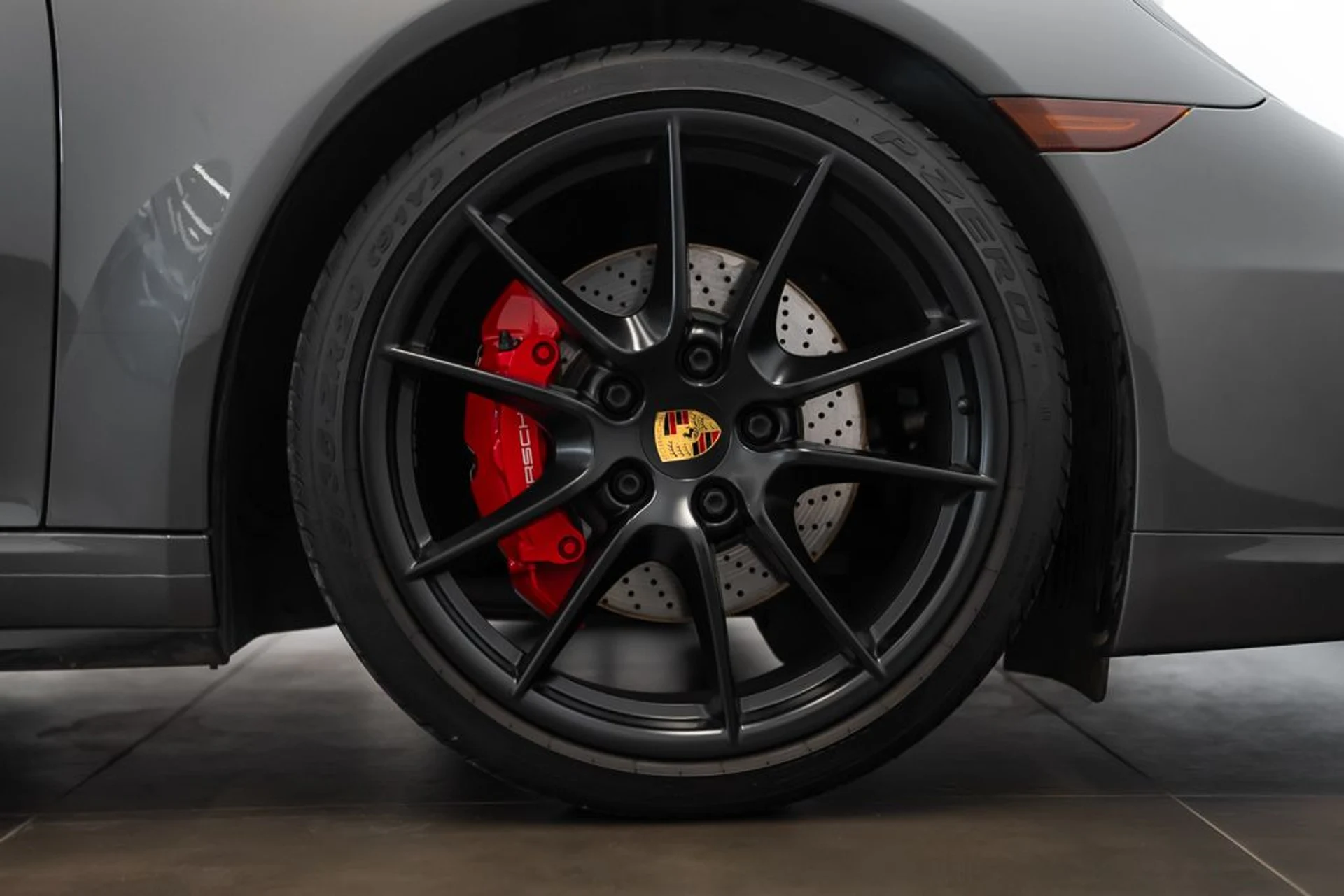 mph007_3572995333_porsche_911_carrera_2016_jpg_v_1762784075_0e757342d4