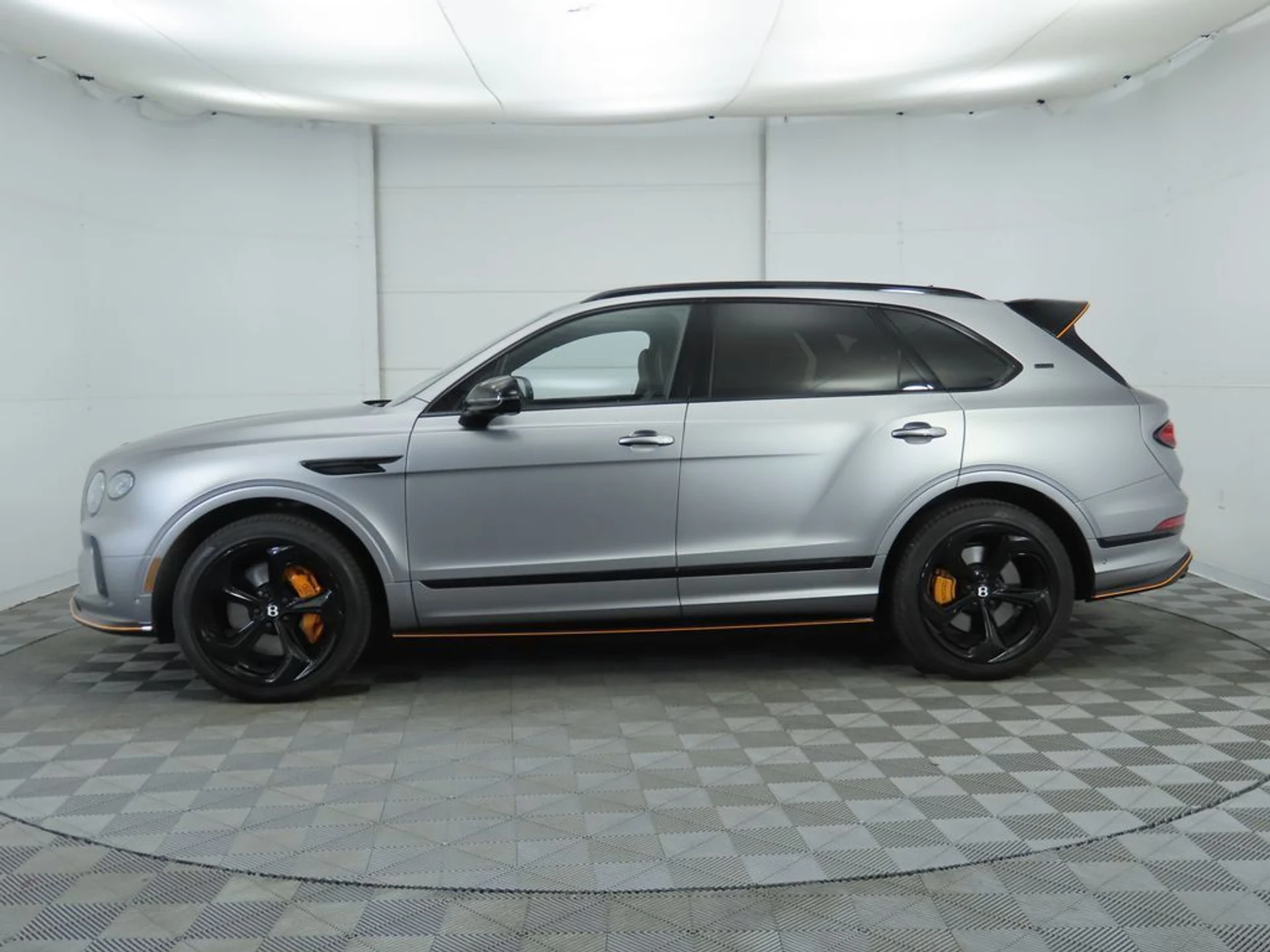 mph007_3582416138_used_2024_bentley_bentayga_v8awd_8119_22892488_8_1024_a5014e731c