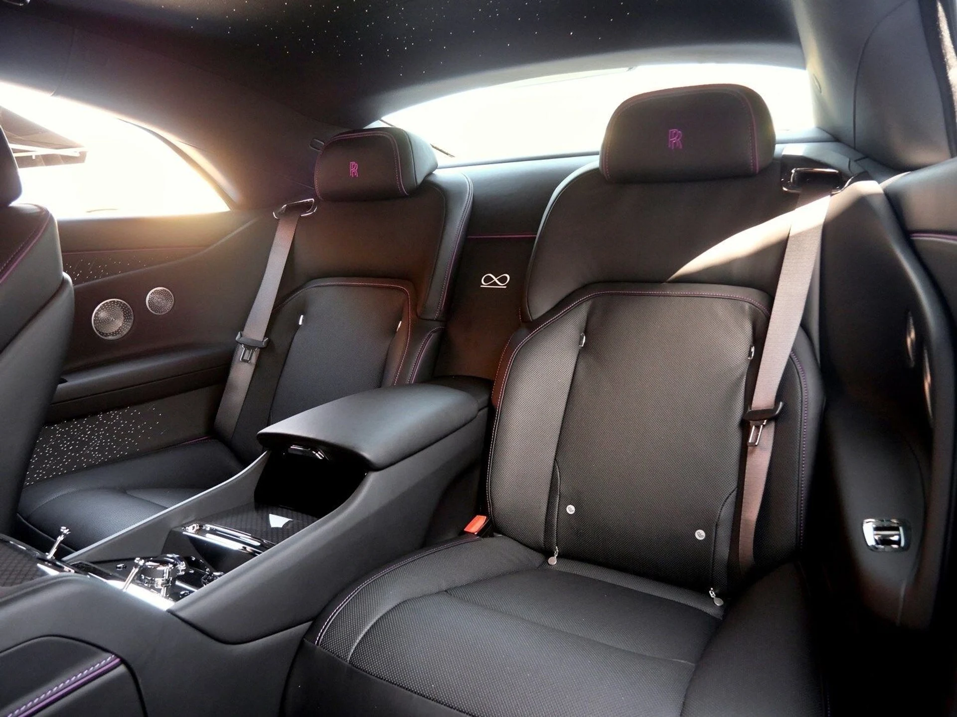 mph007_3594395853_3a0918afce18f8a455383c14ac34a8d0x_a22835ed20