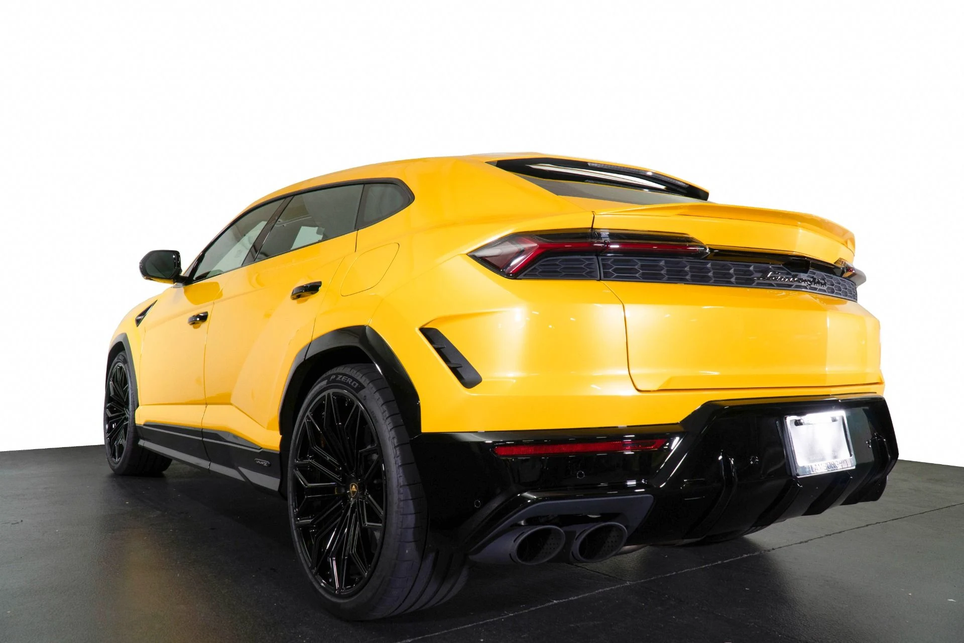 mph007_3608099625_Used_2025_Lamborghini_Urus_SE_1777524940_e1d9a79f27