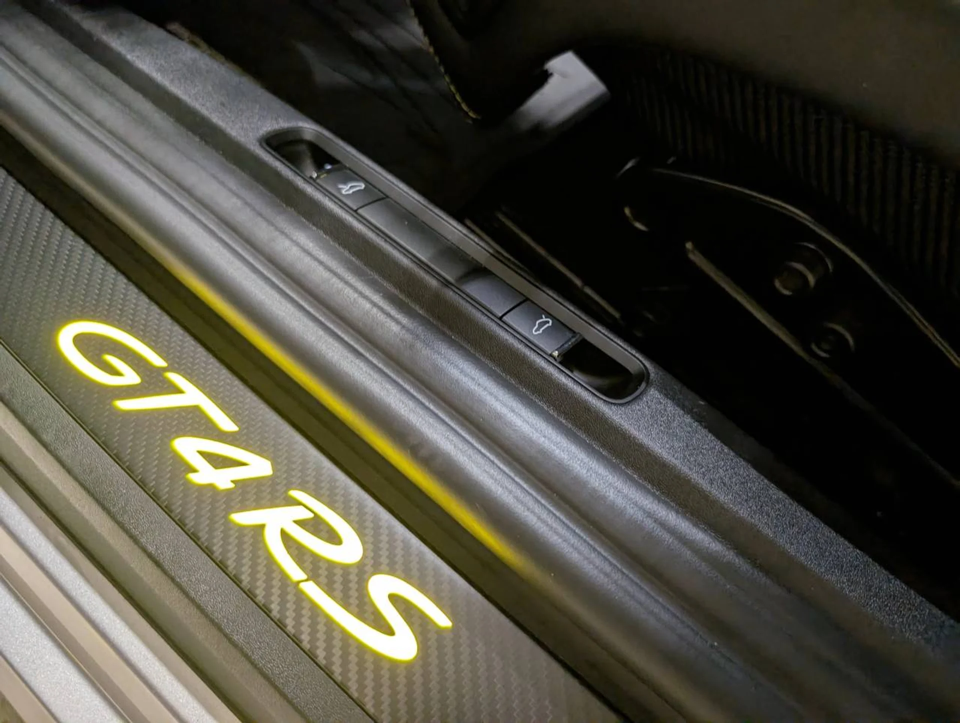 mph007_3610614840_b80db95e6785015343be000c115e0cadx_8ca3196826